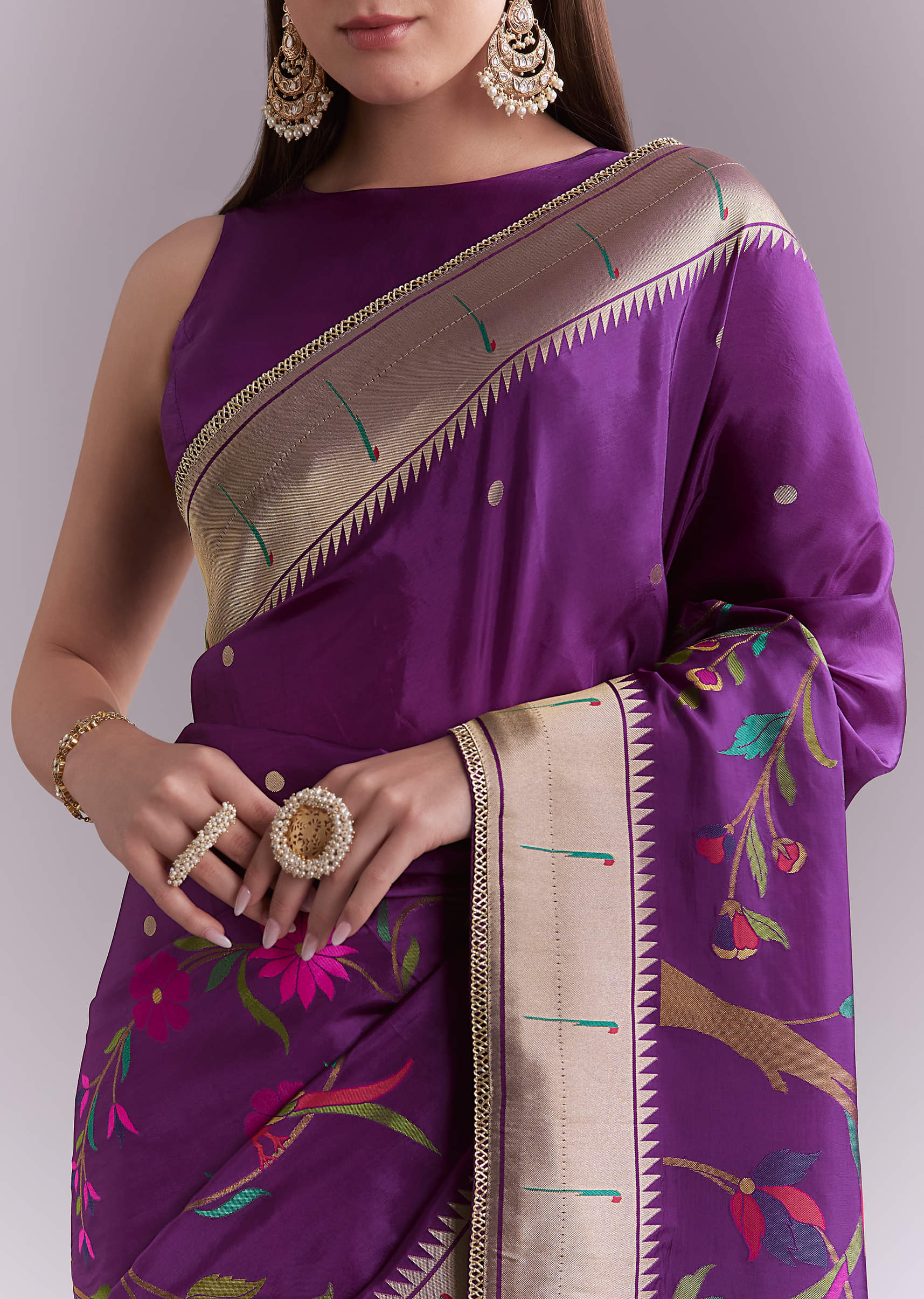 purple-silk-muniya-paithani-saree-with-booti-and-zari-work-sg352305-2.jpg
