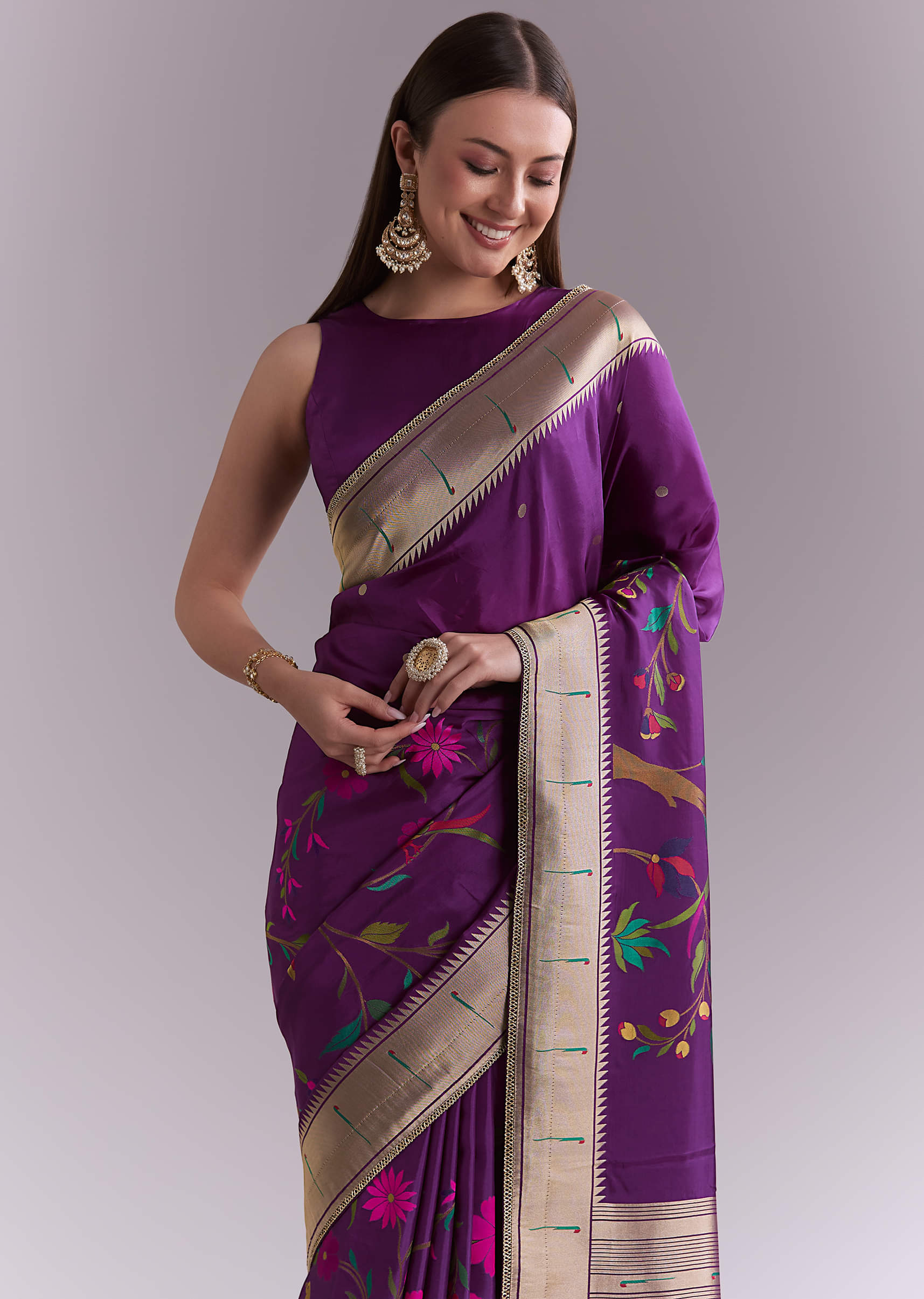purple-silk-muniya-paithani-saree-with-booti-and-zari-work-sg352305-5.jpg