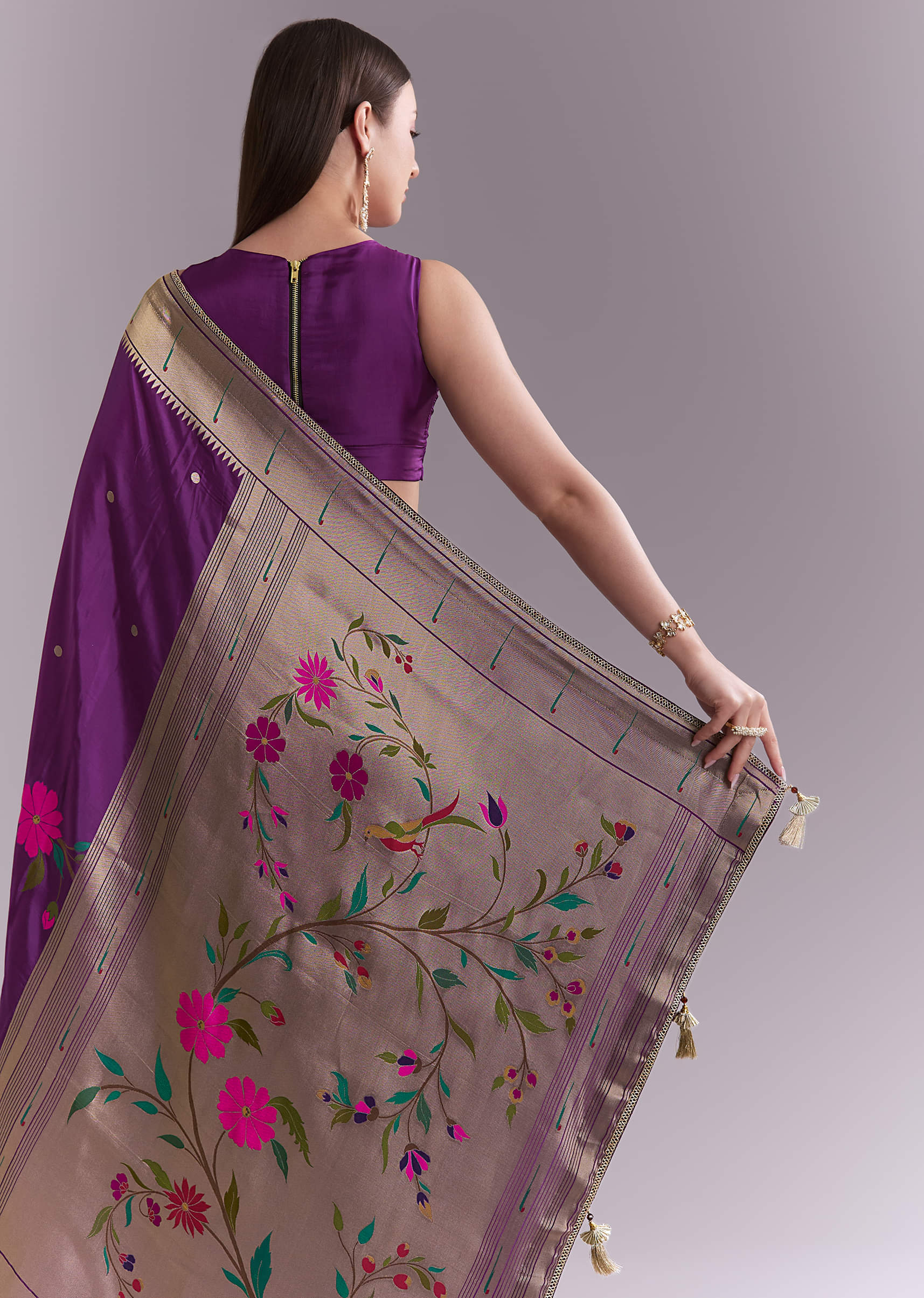 purple-silk-muniya-paithani-saree-with-booti-and-zari-work-sg352305-6.jpg