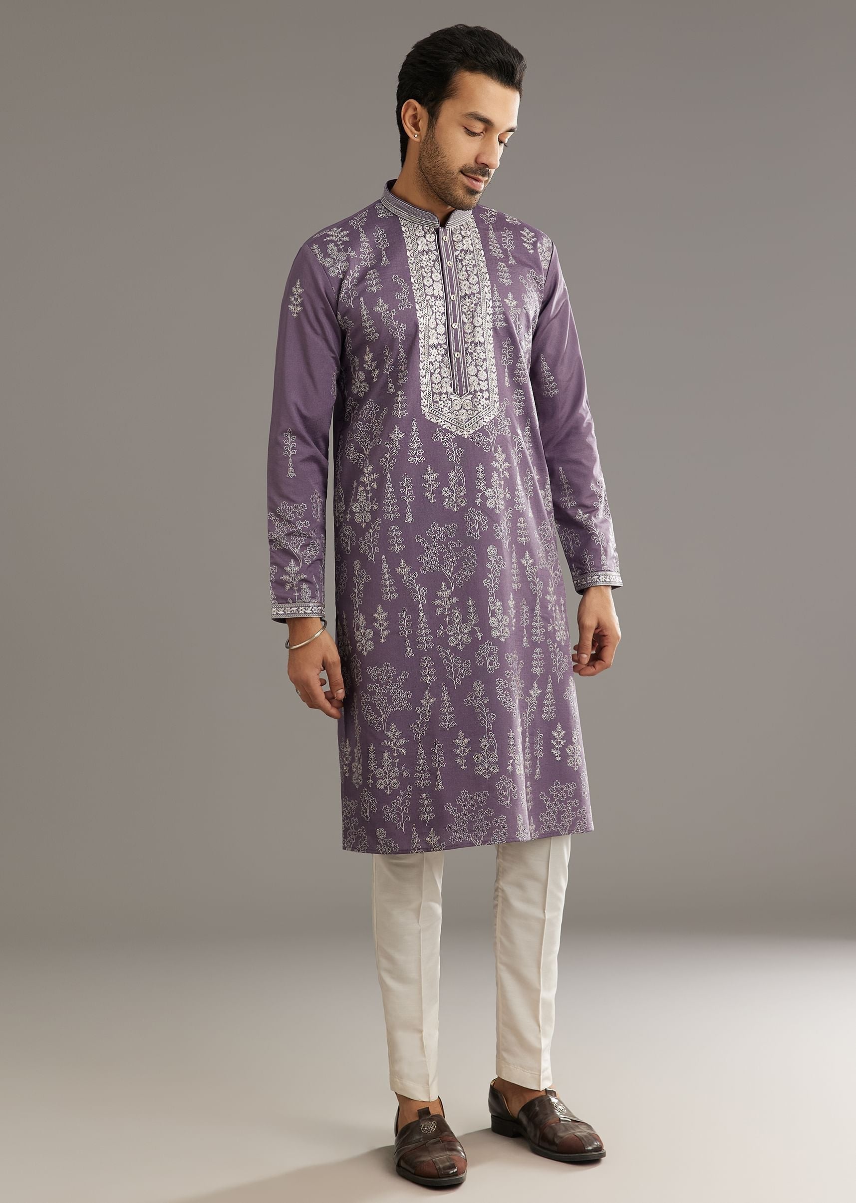 purple-silk-vine-motif-printed-kurta-set-with-thread-work-sg309105-4_23987b5c-a597-456b-a75f-892b7992c760.jpg