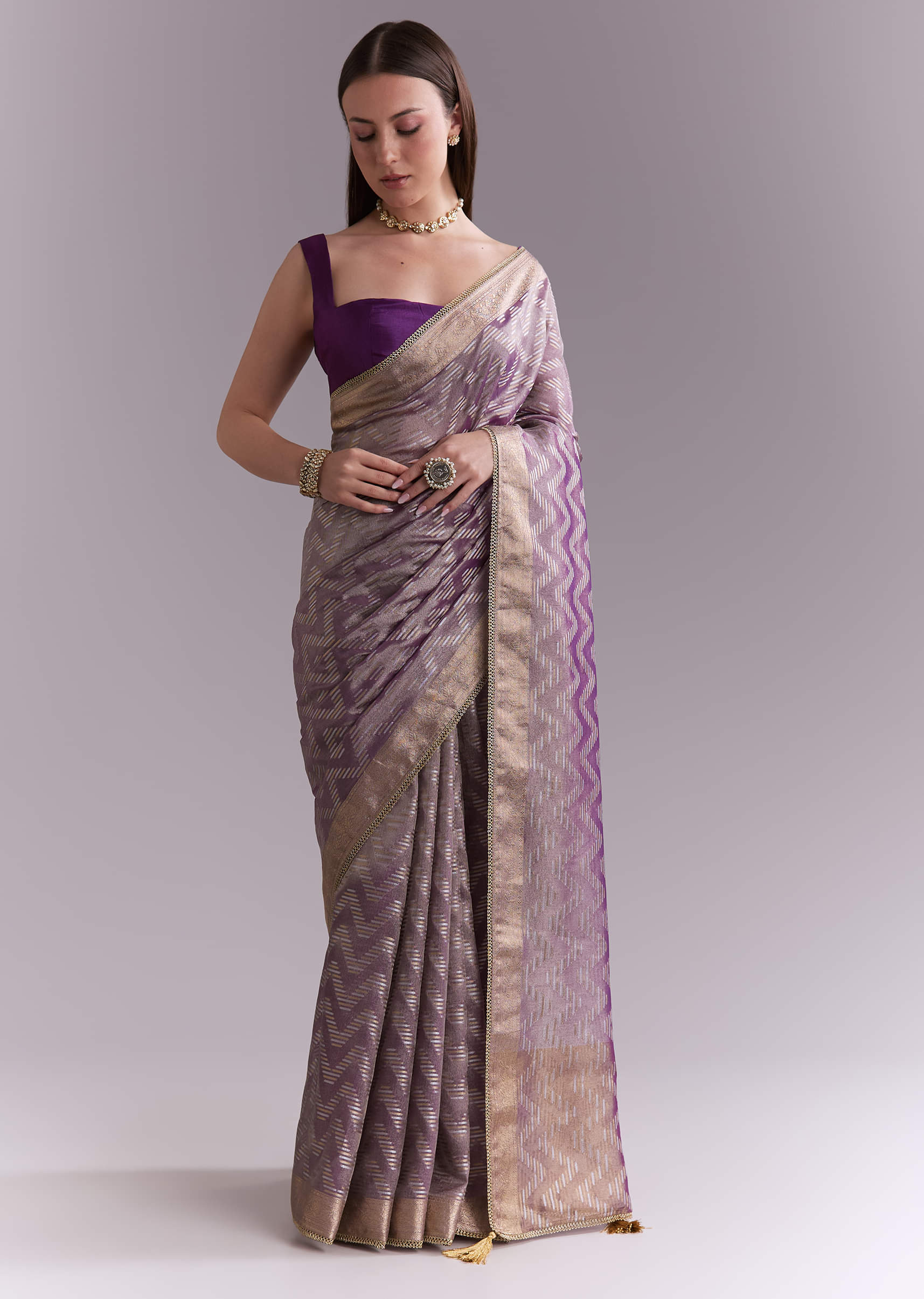 purple-tissue-saree-with-zig-zag-weave-and-zari-border-sg351911-3.jpg