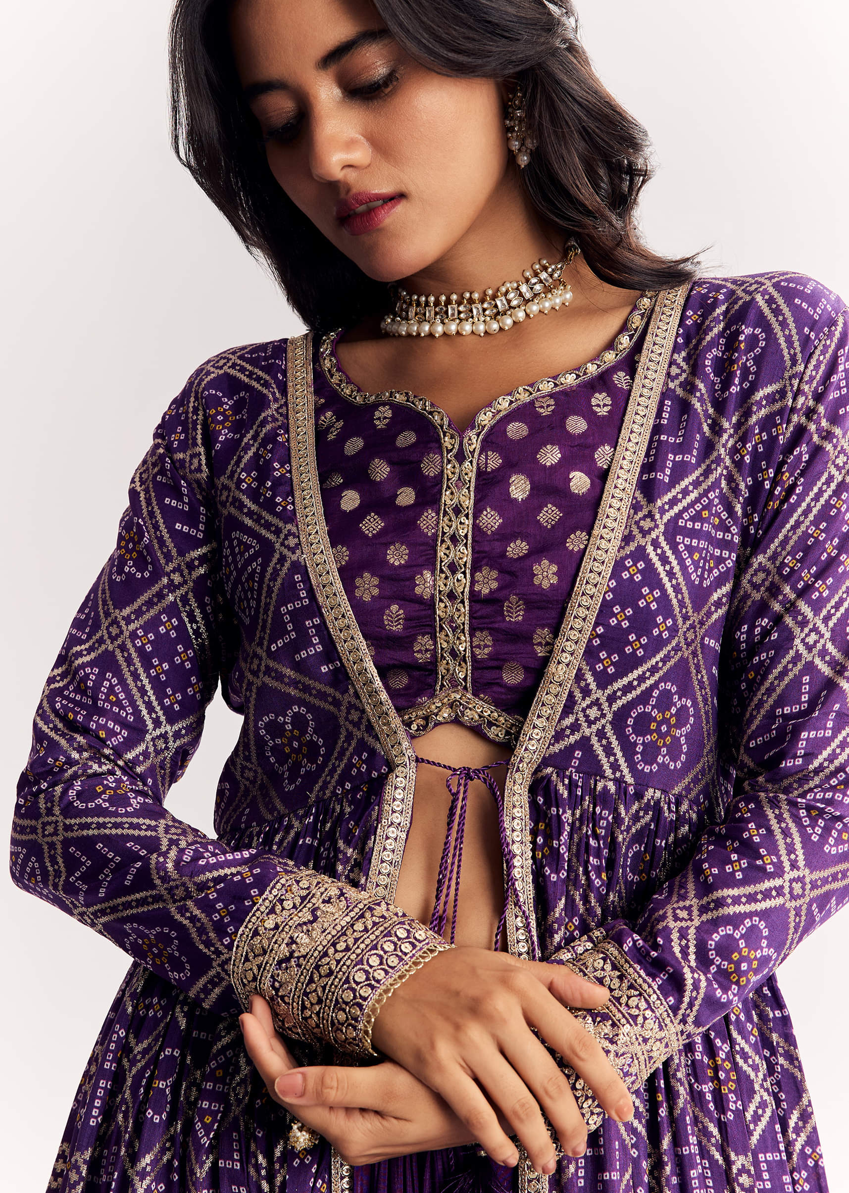 purple-weave-silk-indowestern-set-with-bandhani-print-zari-work-jacket-sg307603-3_9efc406f-3d95-4a21-8607-f6b52d306573.jpg