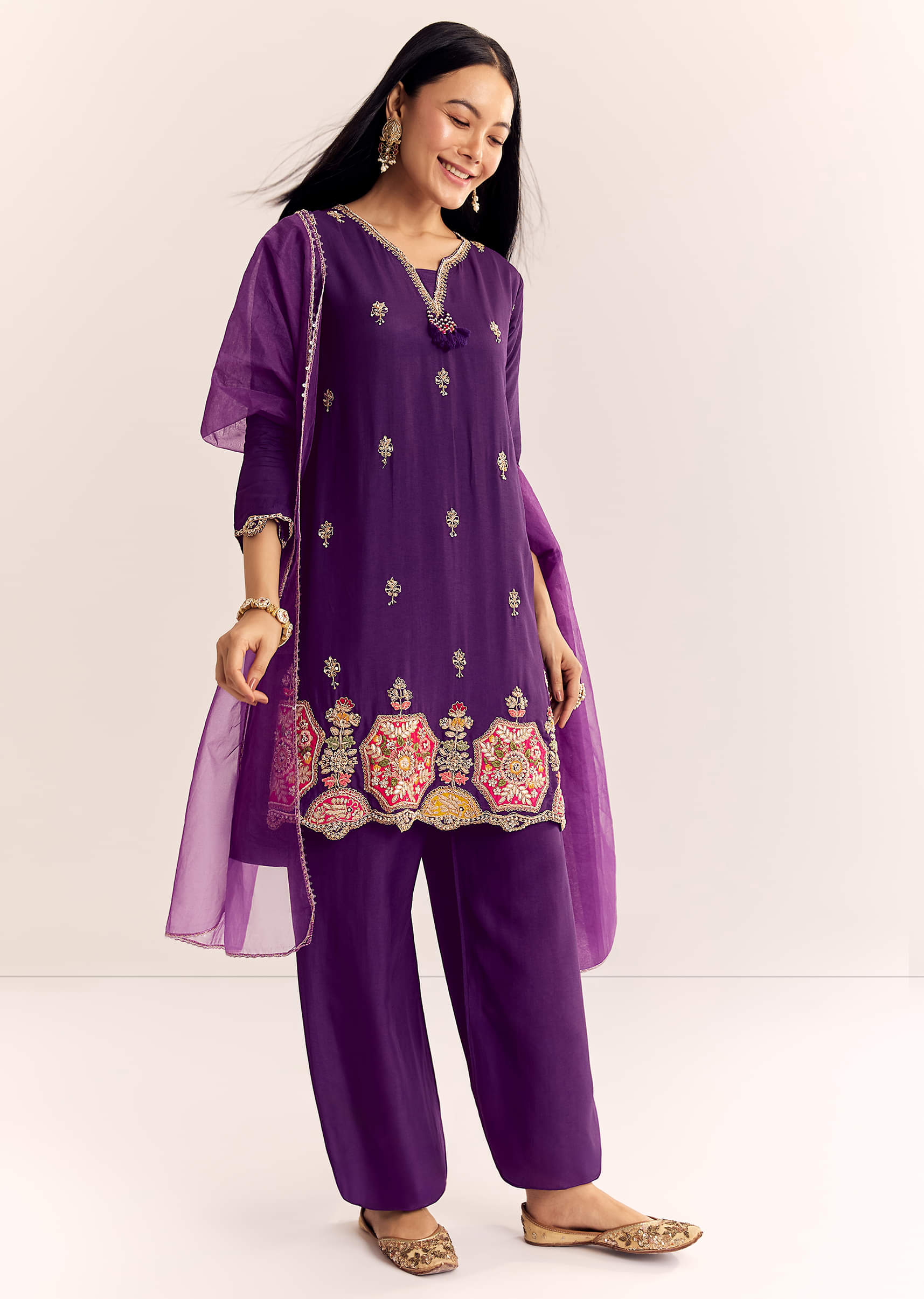 purple-zardosi-work-dola-silk-kurta-with-organza-dupatta-sg324480-4_54b85c41-dca4-4093-8ea2-1578cc01834d.jpg