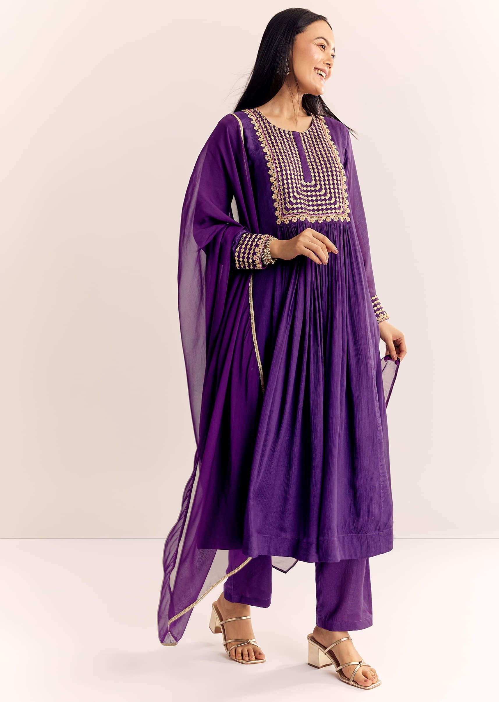 purple-zari-neckline-chinon-anarkali-suit-with-organza-dupatta-sg323206-4_a6de1613-b0df-4c2d-a04b-603508668397.jpg