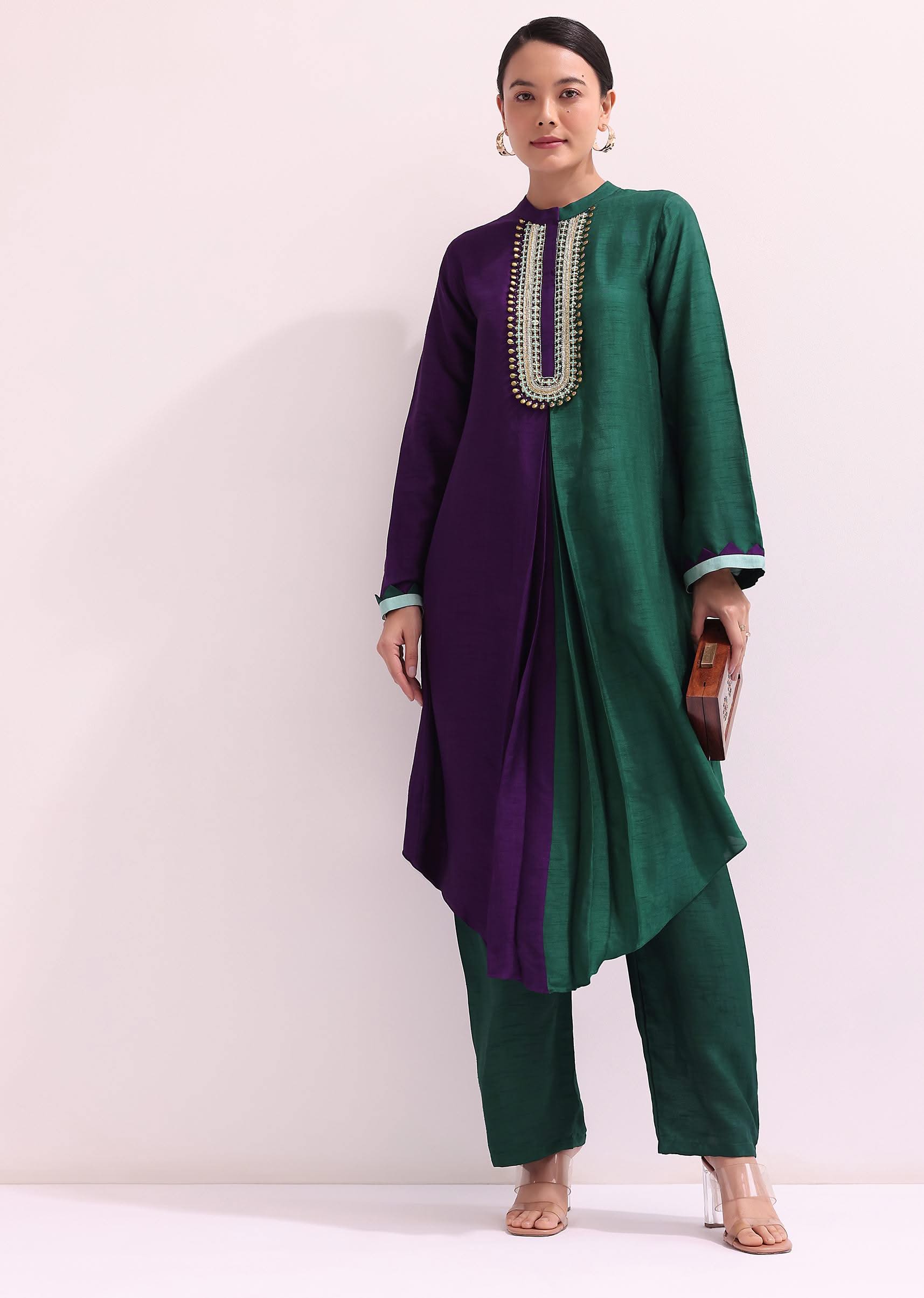 purple_and_green_embroidered_kurta_and_pant-sg229968_6_0104a3cf-37d7-461c-ba9a-00a36615e294.jpg