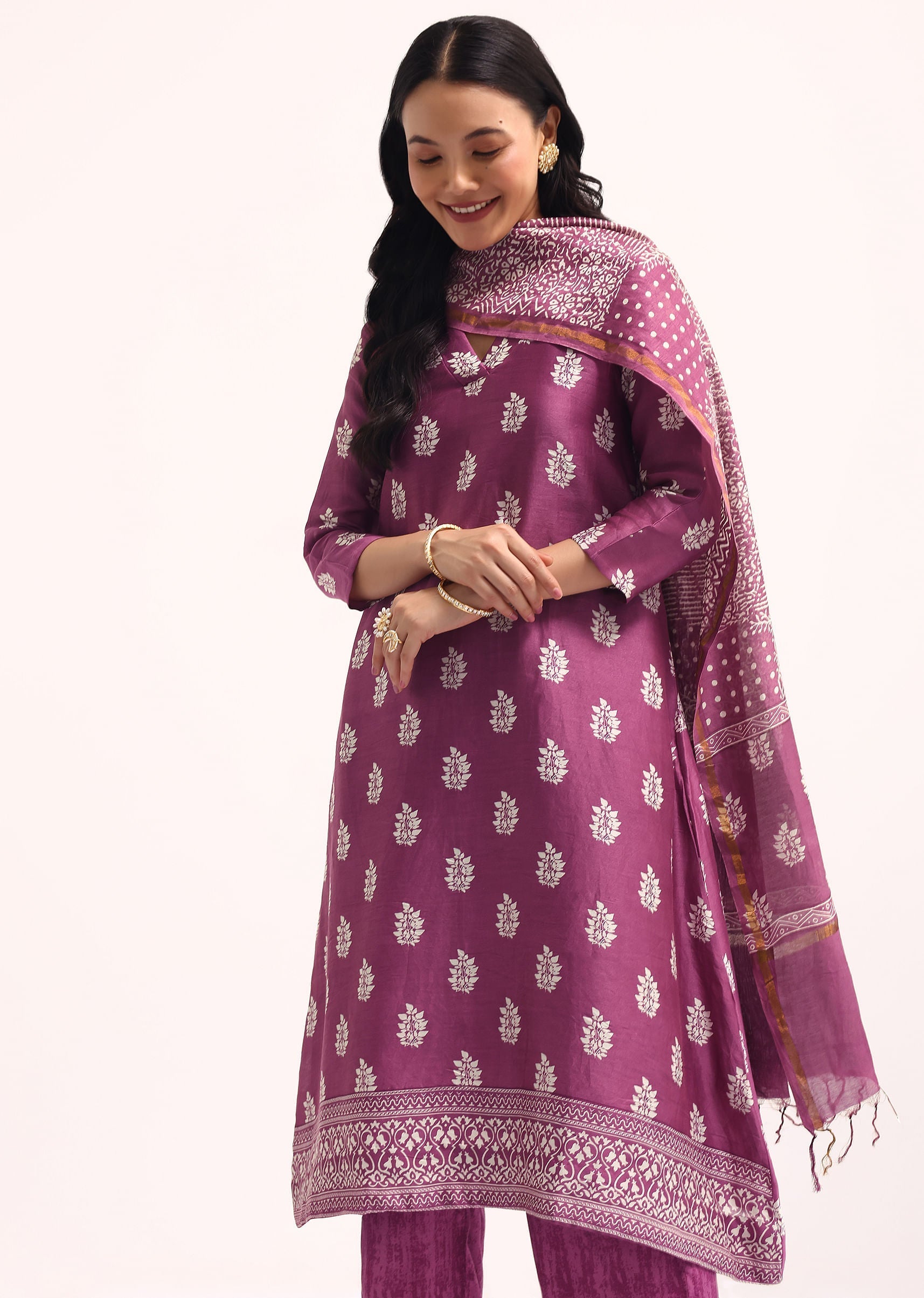 purple_block_printed_chanderi_kurta_set_with_dupatta-sg221575_6_0449d776-4d9a-476f-9bed-03840a7a2e5d.jpg
