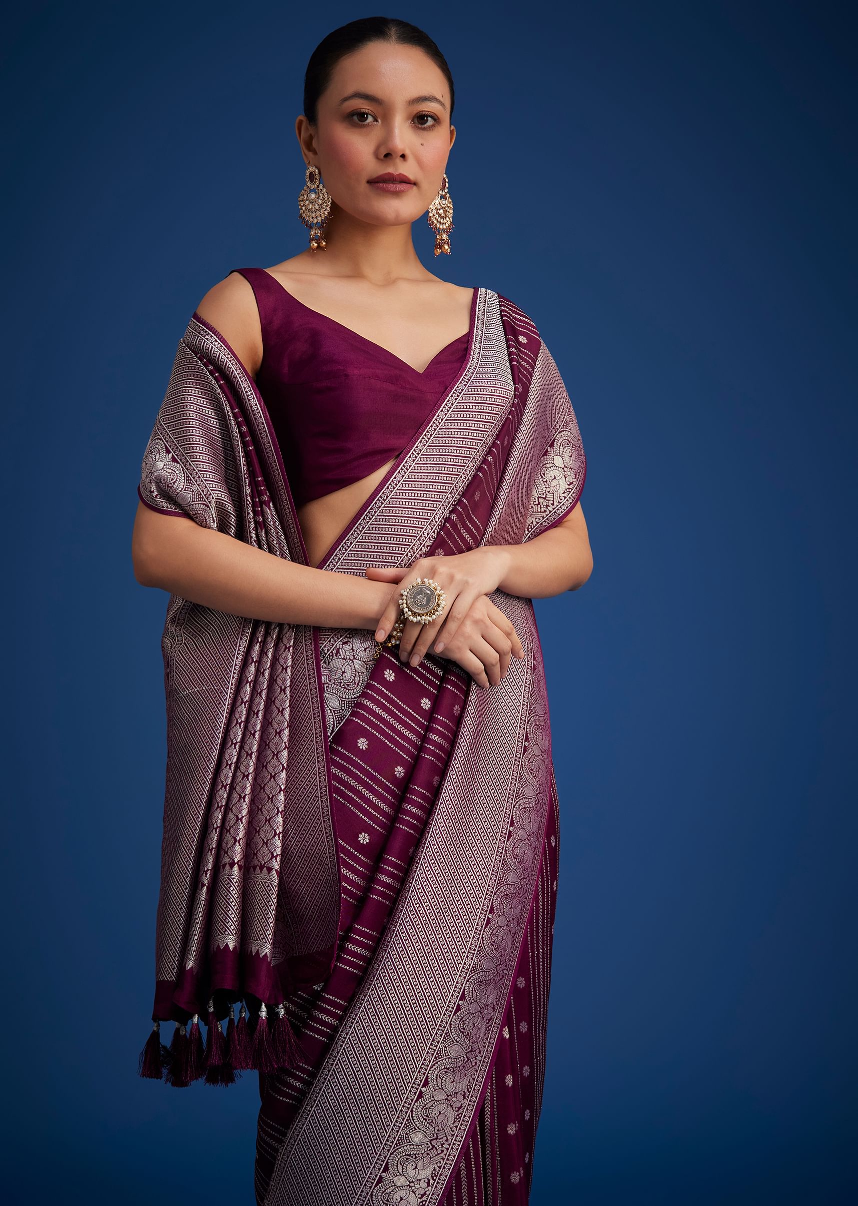 purple_dola_silk_saree_with_zari_woven_floral-sg276486_10_07916b84-ea15-4e40-a31b-cf95e6adcbd9.jpg