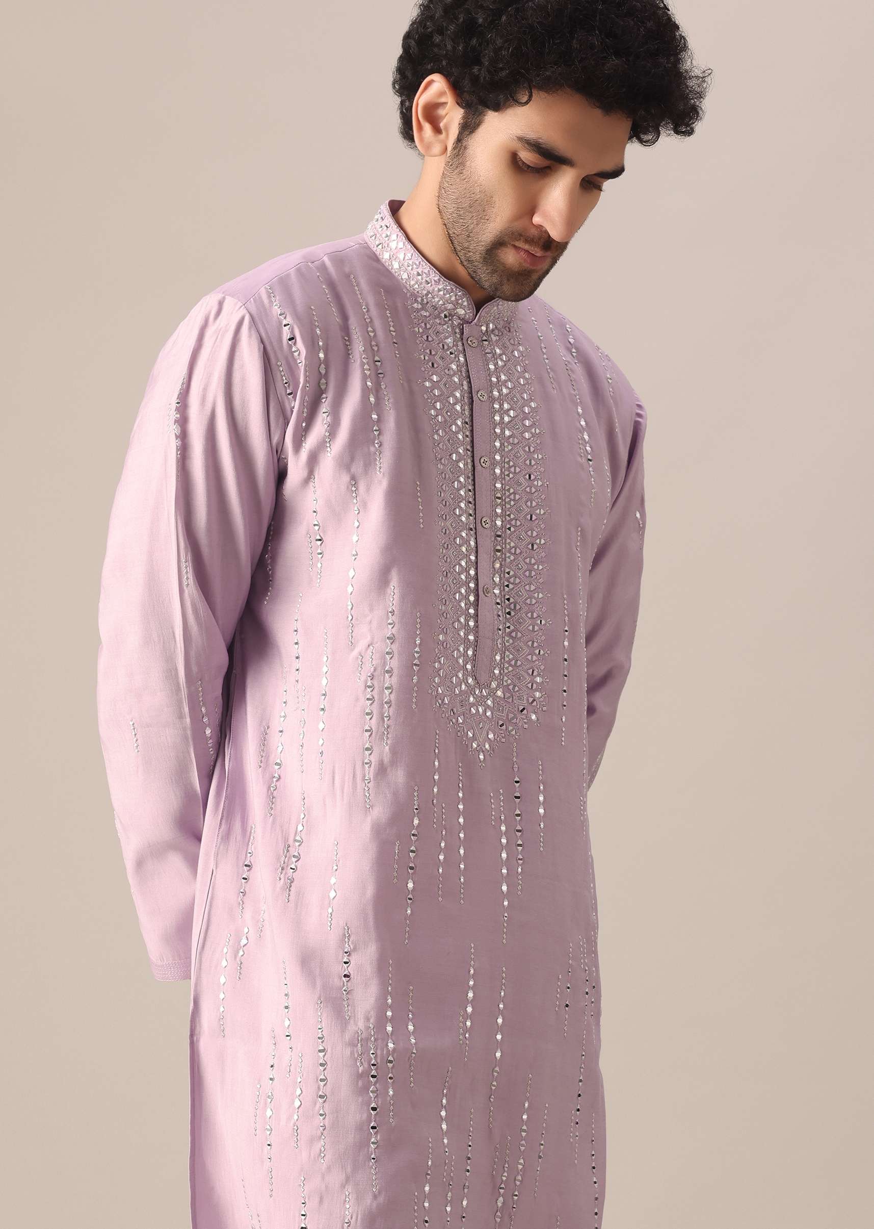 purple_kurta_with_churidar-sg181306_5_422793b5-d740-4ff4-84ba-829fff7667ec.jpg