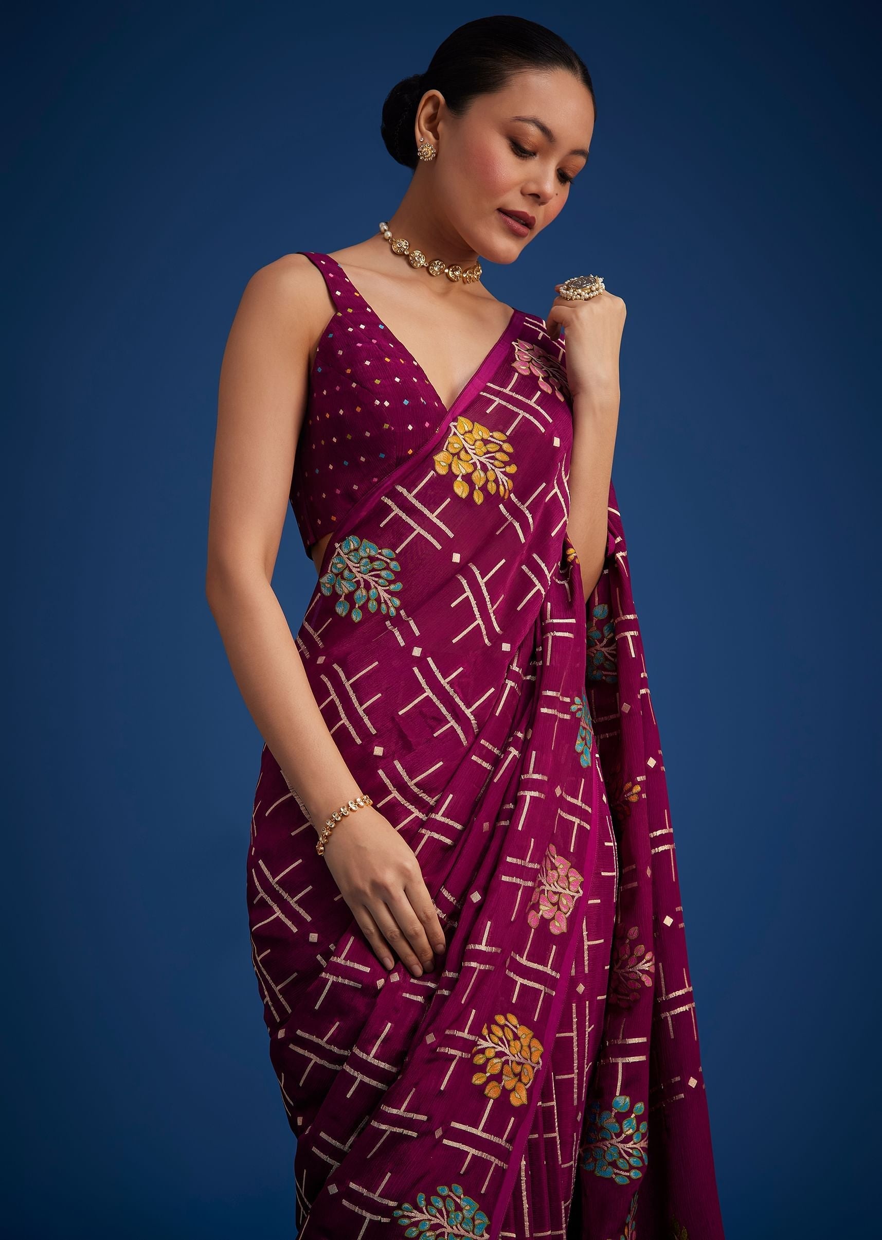 purple_leaf_woven_saree_with_linear-sg276488_10_c8c20ae0-7ff9-4c63-9d95-7b0f5eeea6fa.jpg