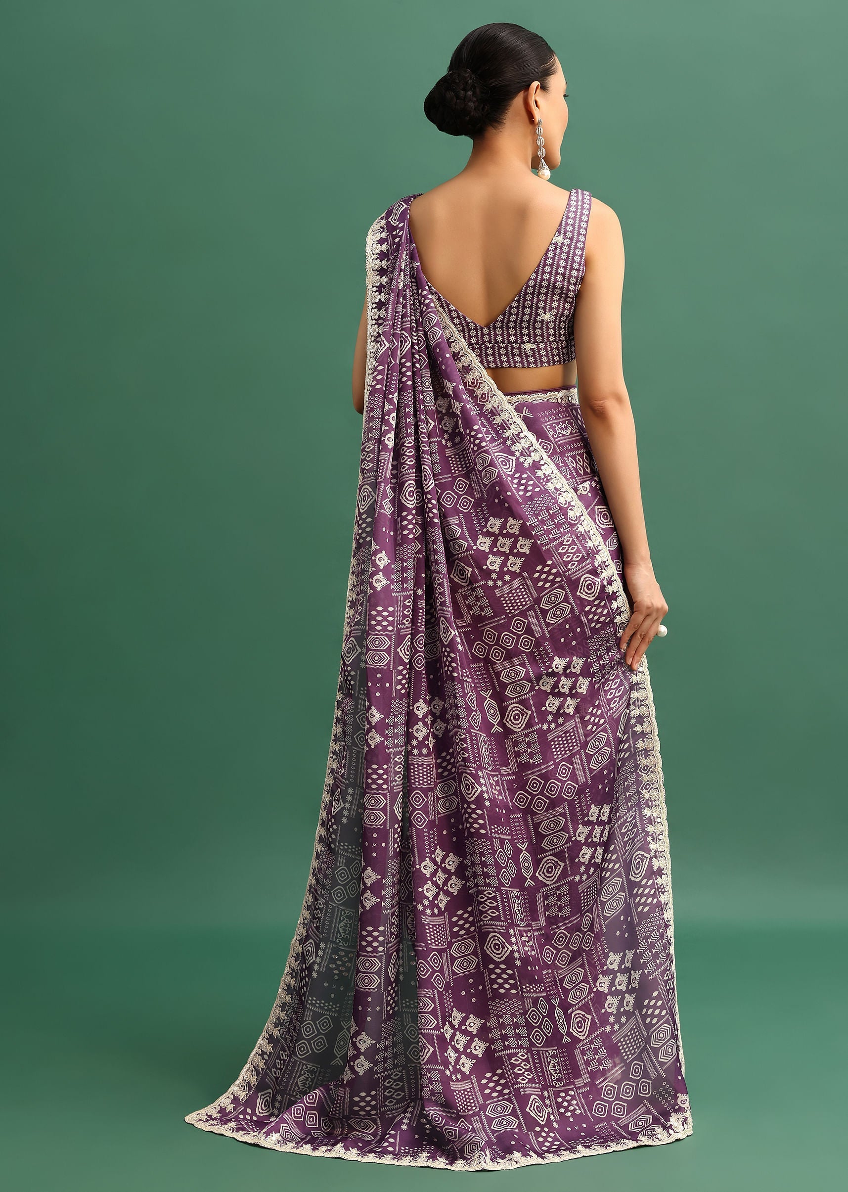 purple_printed_satin_saree_with_sequins_embroid-sg241052_15_a42c7d2f-1d1a-49c7-8b56-5020d6ca56c9.jpg