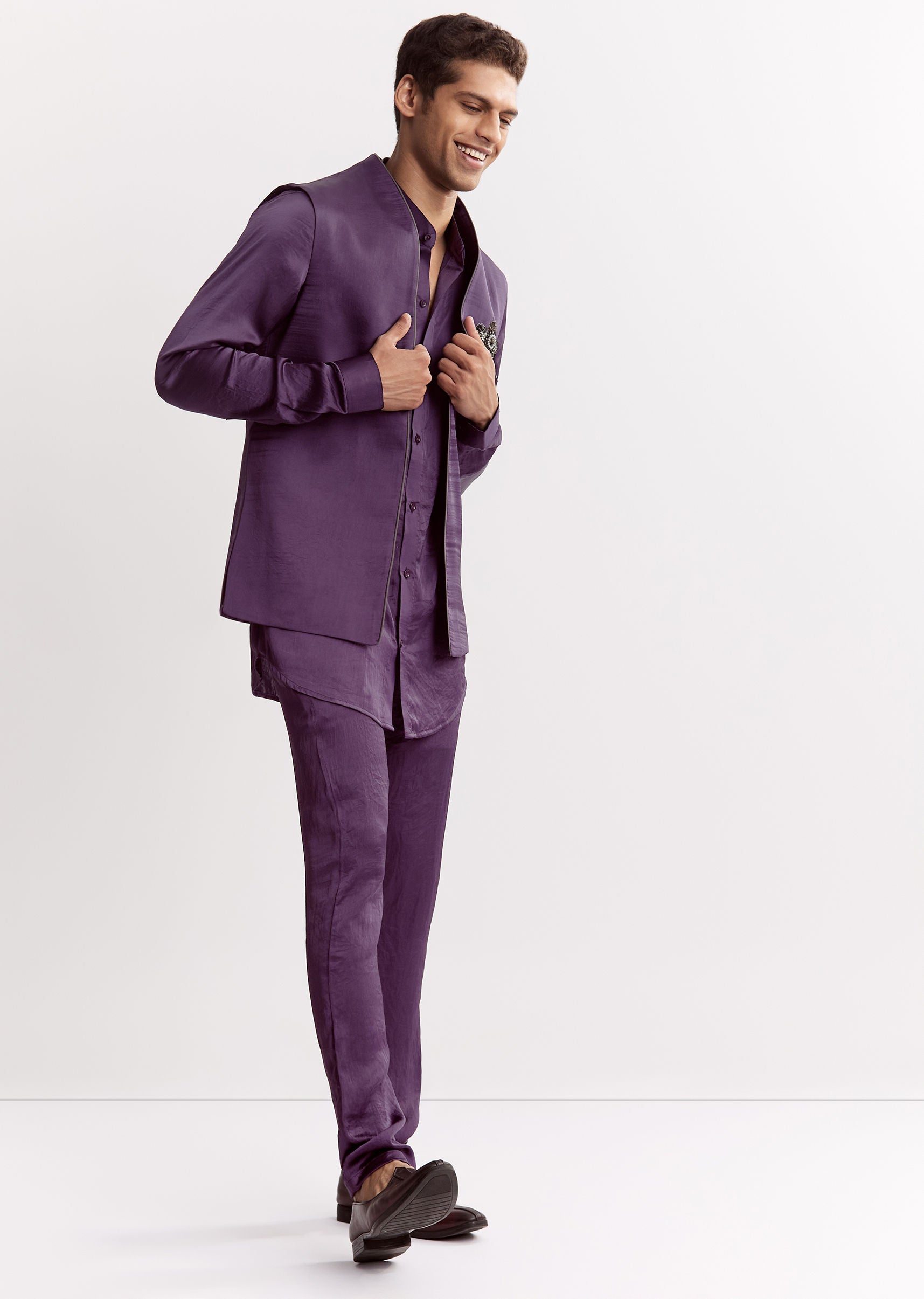 purple_satin_jacket_kurta_set_with_metal-sg324048-1_5_230b6194-4620-48c9-99cf-a51de65d7e50.jpg