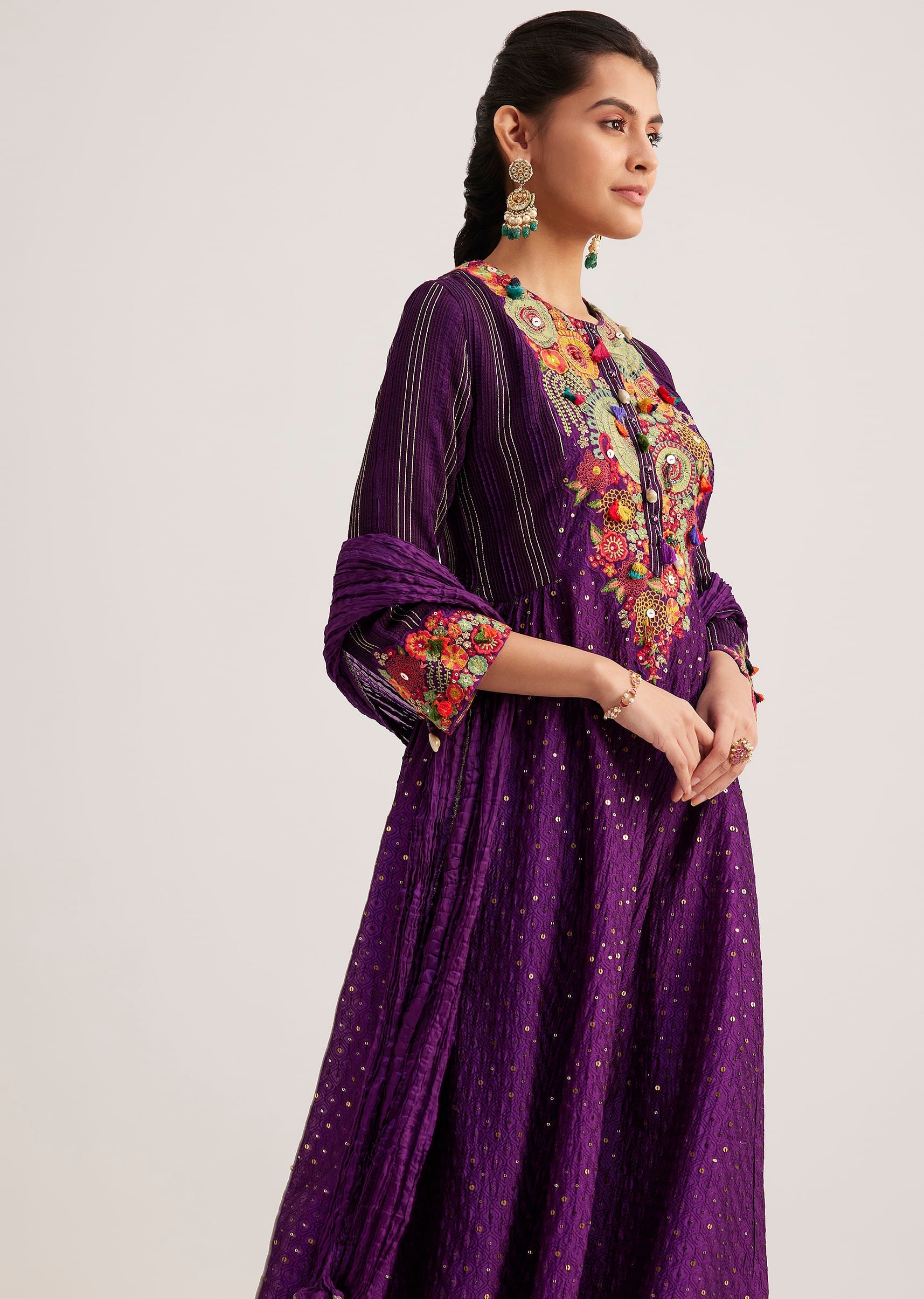 purple_silk_kurta_set_with_resham_embroidery_and_dupatta-sg291906_9_f6f29fd5-cfc2-4899-9890-f9a3a90c6c2b.jpg