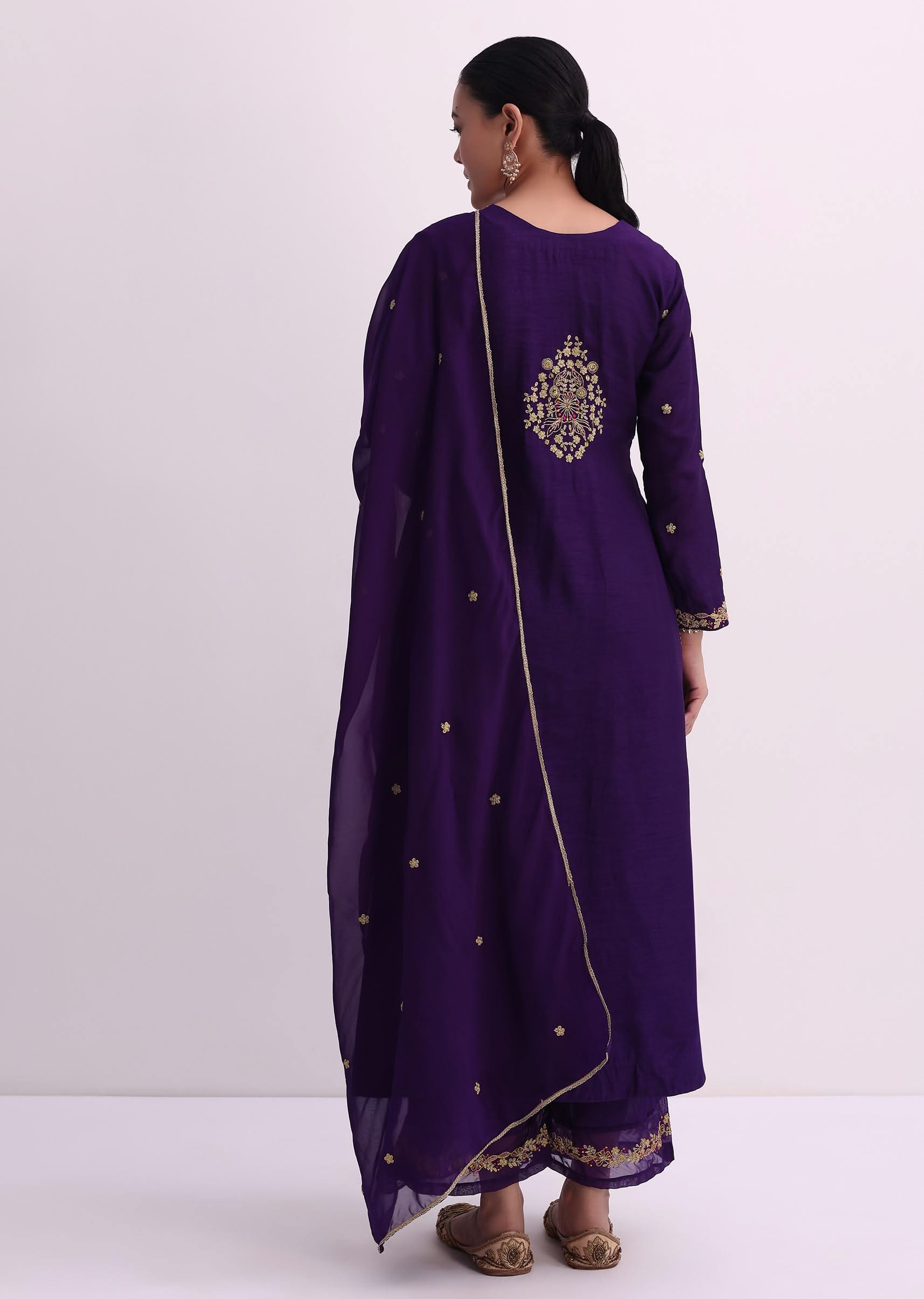 purple_silk_palazzo_set_with_zari_embroidered_a-line-sg222123_9_01e71fd2-de5f-450b-94ba-39fb0ae13e23.jpg