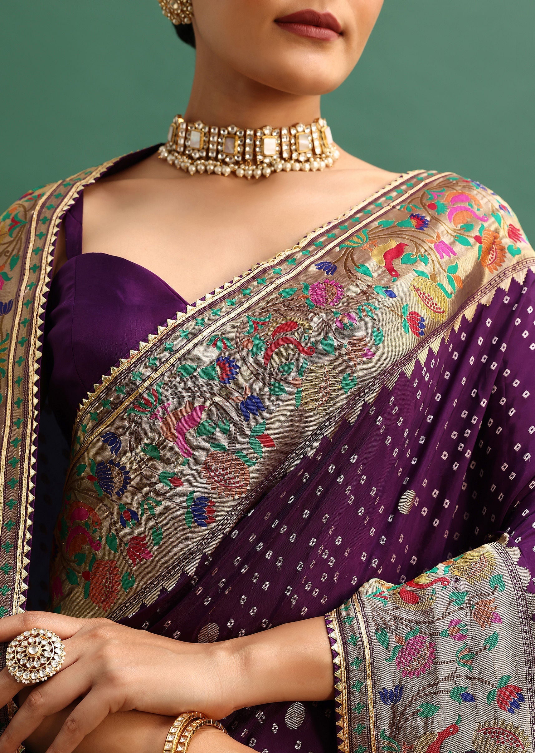 purple_silk_woven_bandhani_saree_with_paithani-sg224715_16_f942f6f4-cec2-4eb7-8a17-ea61c82a718a.jpg