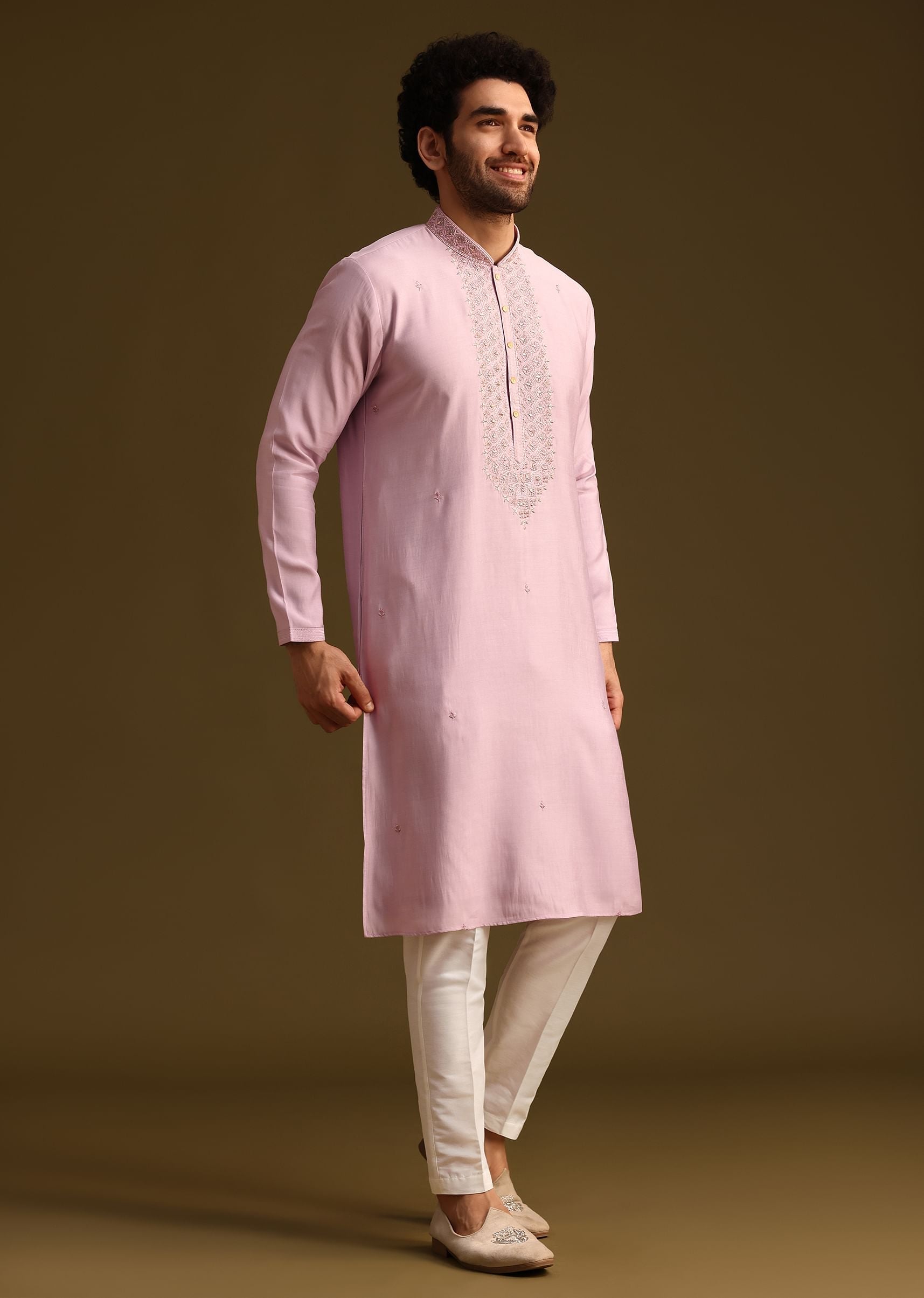 purple_threadwork_kurta_pant_set_with_embroidered_yoke-sg262895_8_fdc53469-0f64-40ab-ba9e-fef1818a4120.jpg