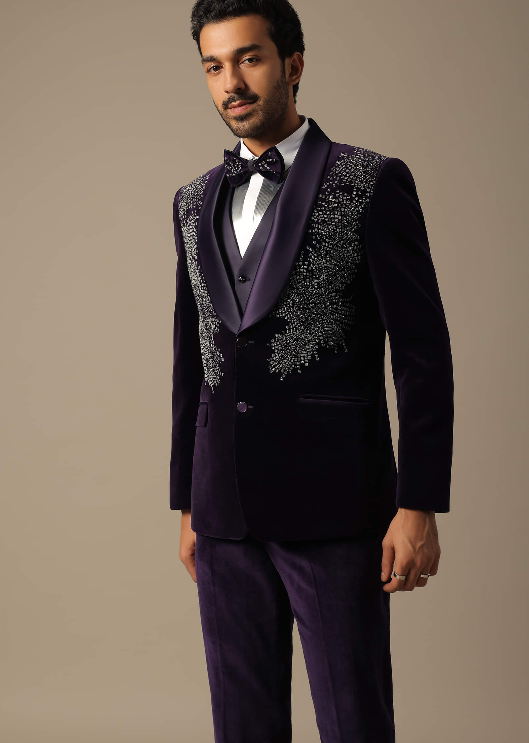 purple_velvet_tuxedo_for_grooms-sg192630_4_1285f94e-024d-4eed-beb2-40aea624a35d.jpg