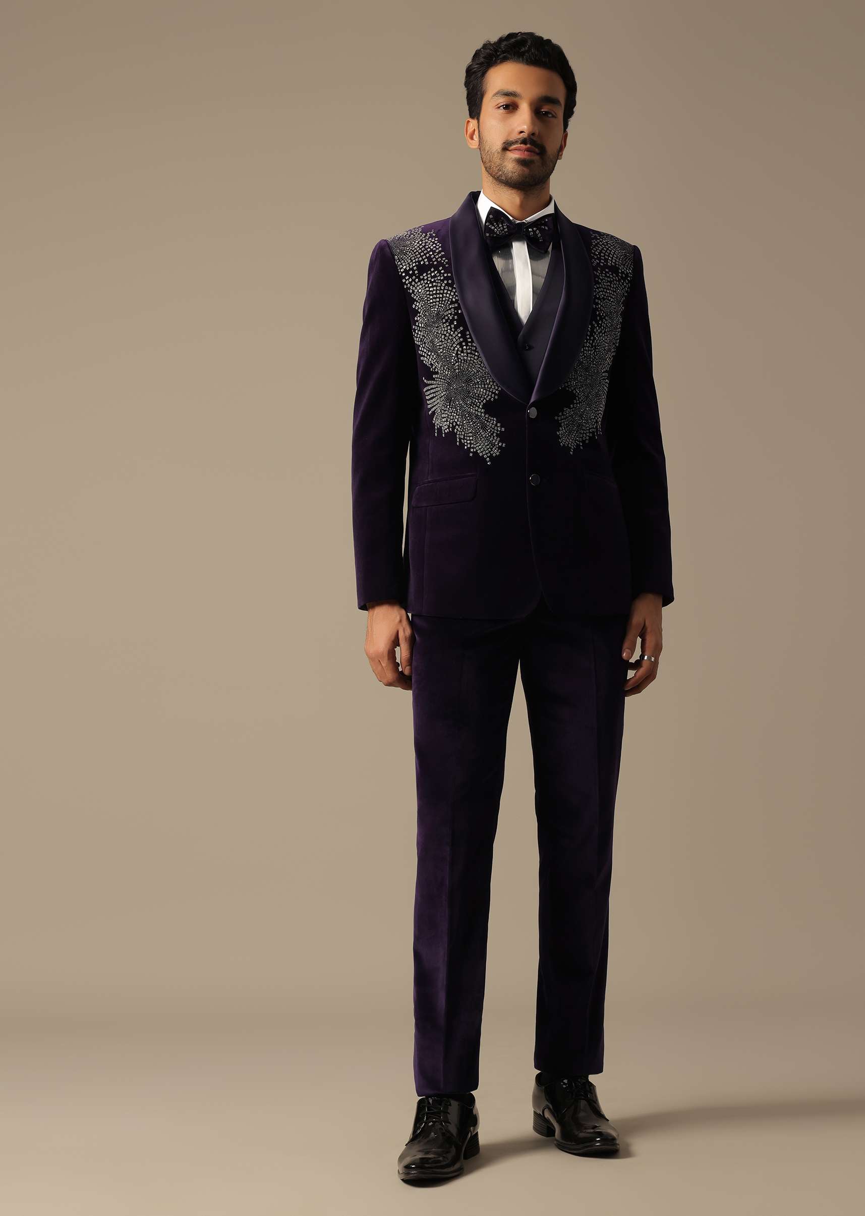 purple_velvet_tuxedo_for_grooms-sg192630_6_7e7b074a-c214-46d6-8dd3-a538293ec4ad.jpg