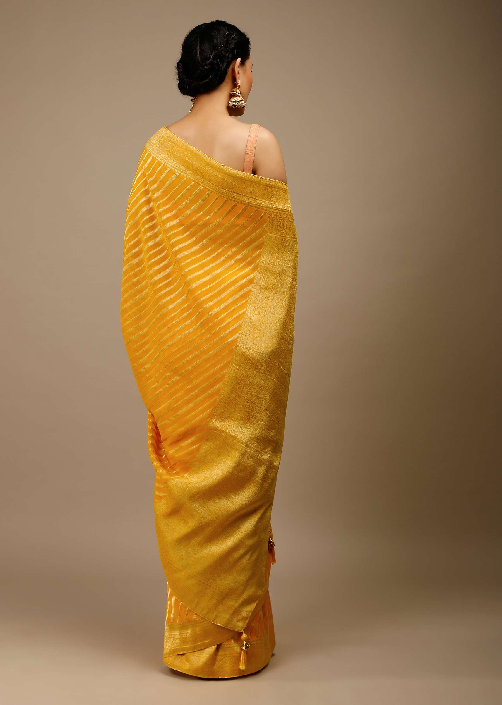 radiant-yellow-saree-in-georgette-with-brocade-woven-diagonal-stripes-and-floral-border-online-kalki-fashion-j004pf1081y-sg70054_5_7b1d924f-8f64-4534-86a8-319b38d8f464.jpg