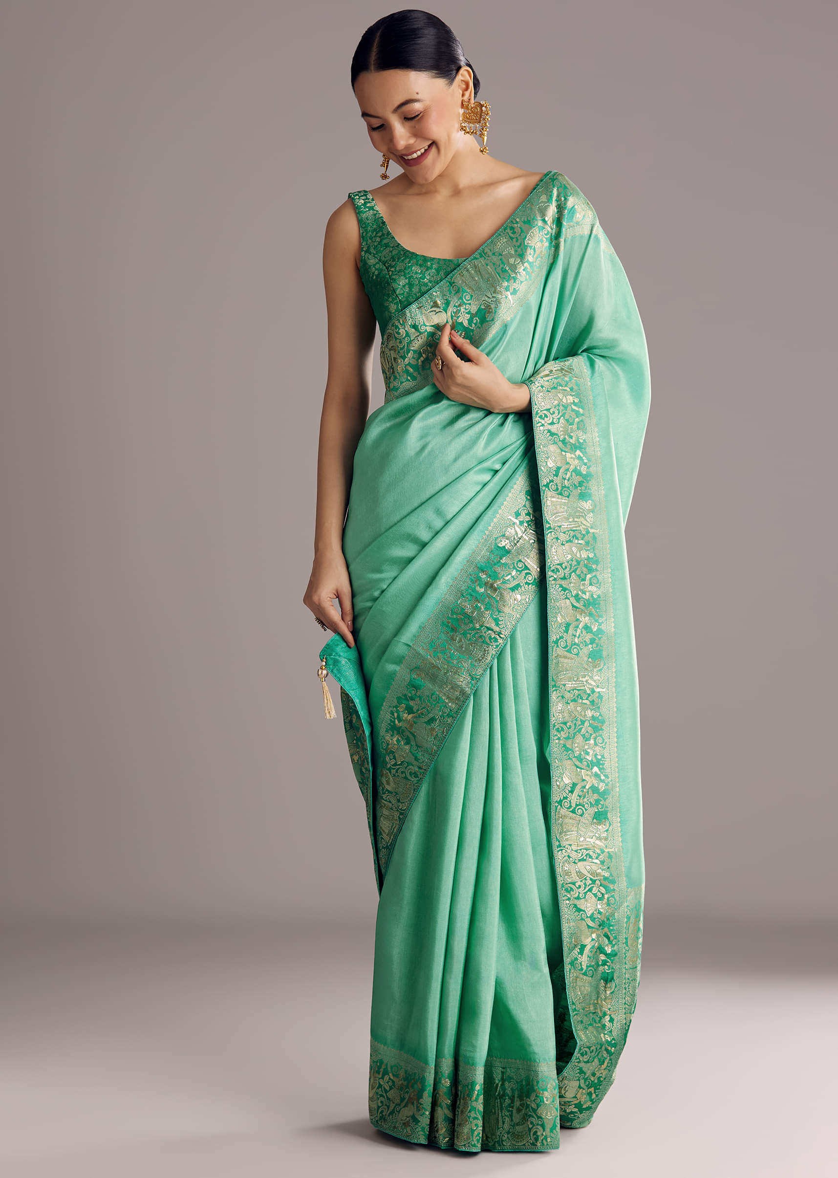 rama-green-dola-silk-saree-sg311875-3_56bfb518-7dbd-41b9-b6db-e1534abb2de2.jpg