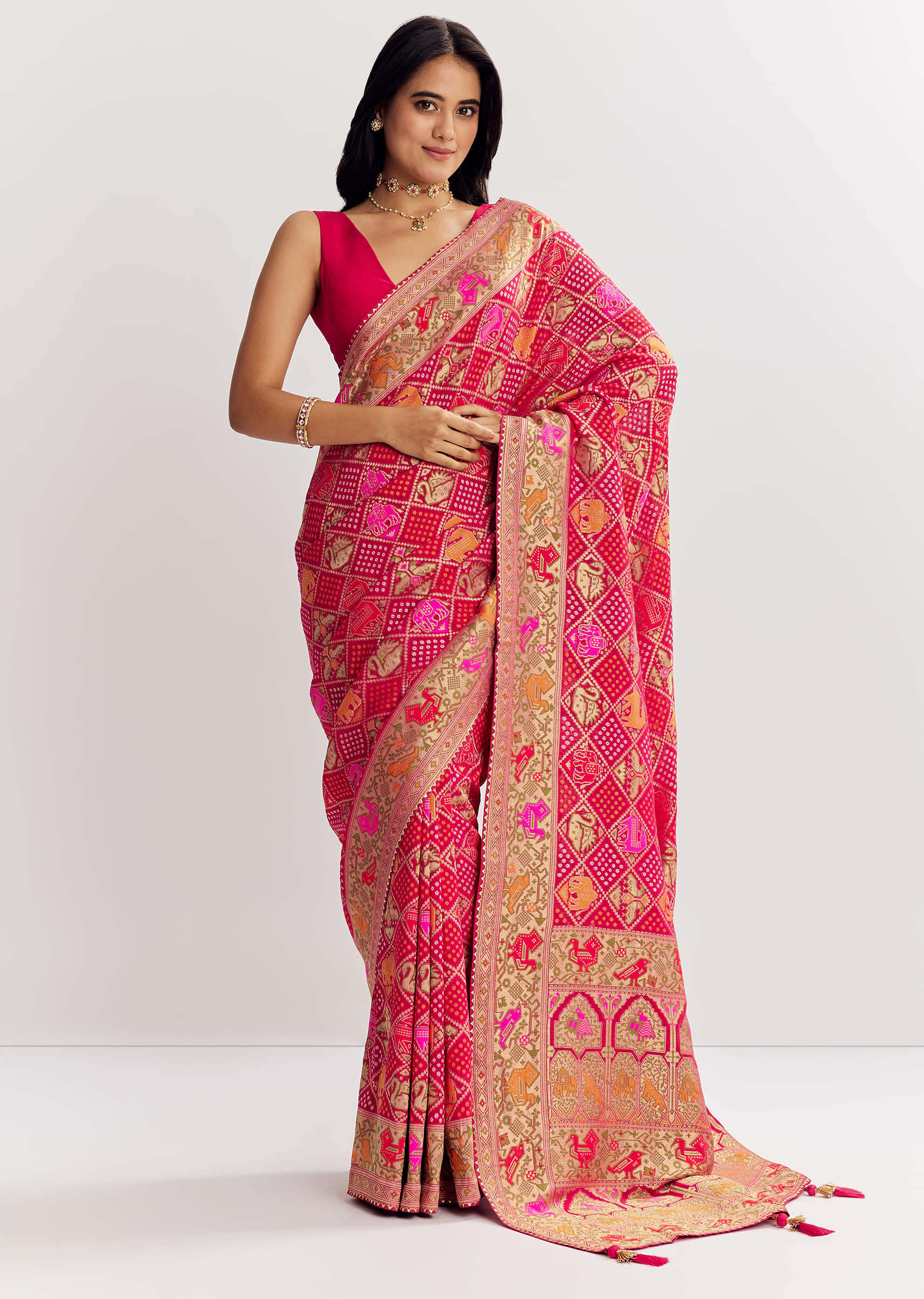 rani-dola-silk-bandhani-saree-with-multicolor-animal-motifs-and-gota-border-sg314704-5_e75a94f1-dfcb-48f9-8acf-213914ce6144.jpg