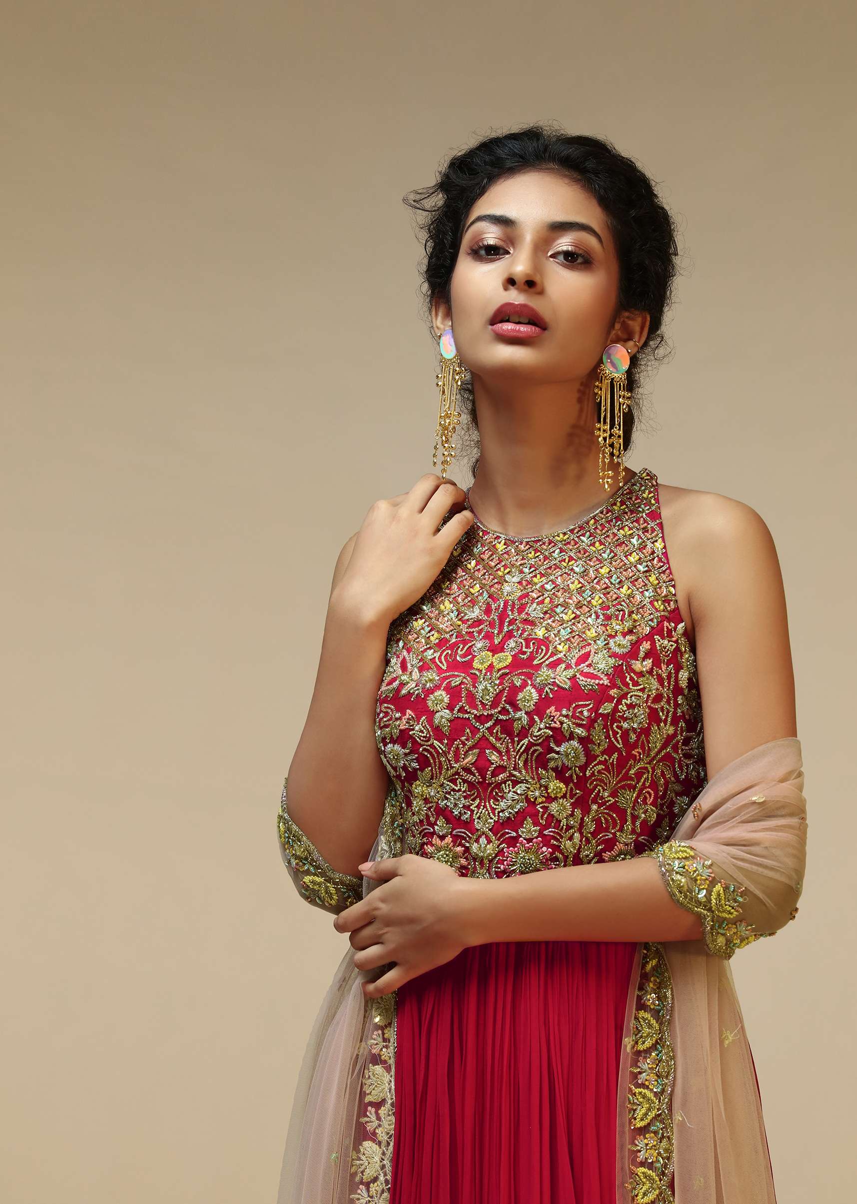 rani-pink-anarkali-suit-with-halter-neckline-and-adorned-in-multicolored-hand-embroidered-floral-design-on-the-bodice-online-kalki-fashion-m001g2056y-sg55352_4_e8fc099f-3e47-454d-9dd7_1011e545-ef43-4caf-b20e-370a87af6abc.jpg