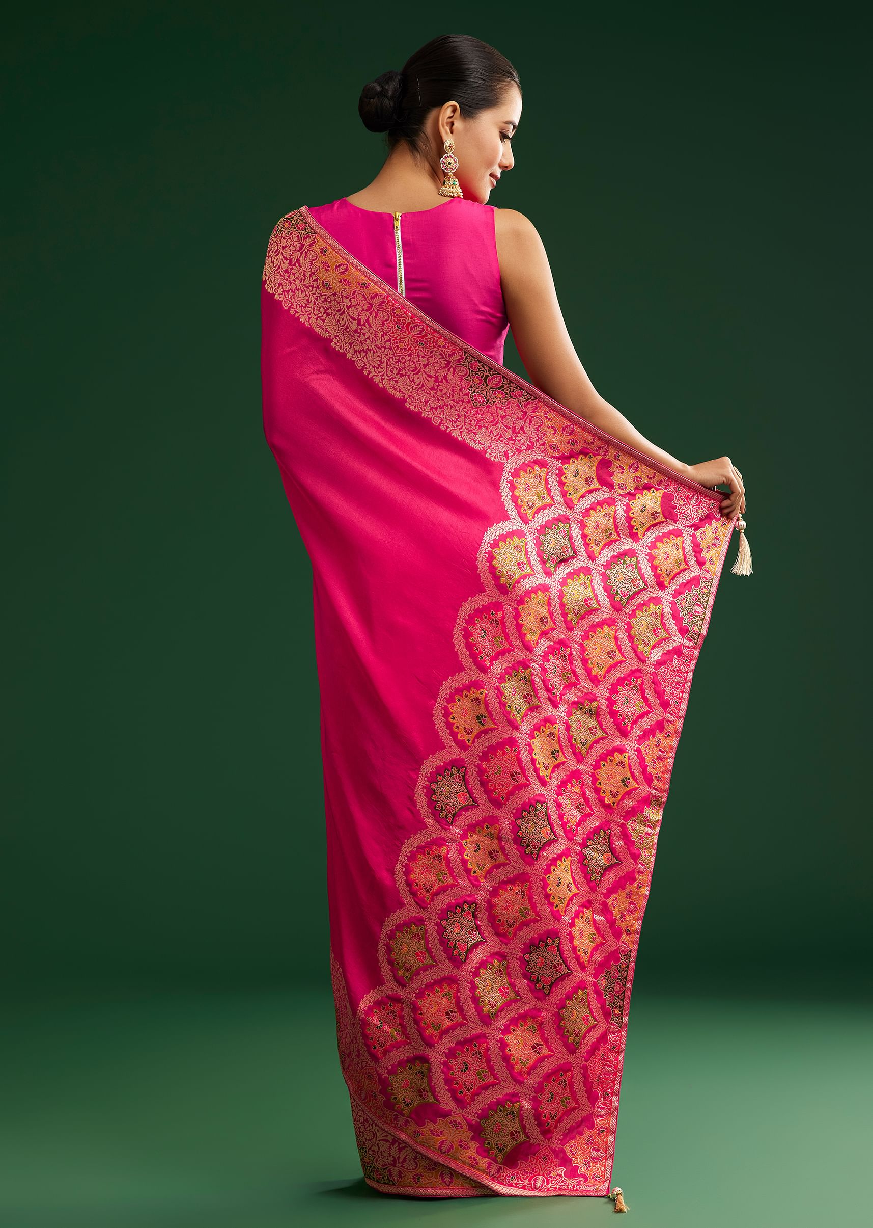 rani-pink-dola-silk-saree-with-zari-detailing-sg292420-4_f3639437-e744-47d8-9605-3022b70c2c33.jpg