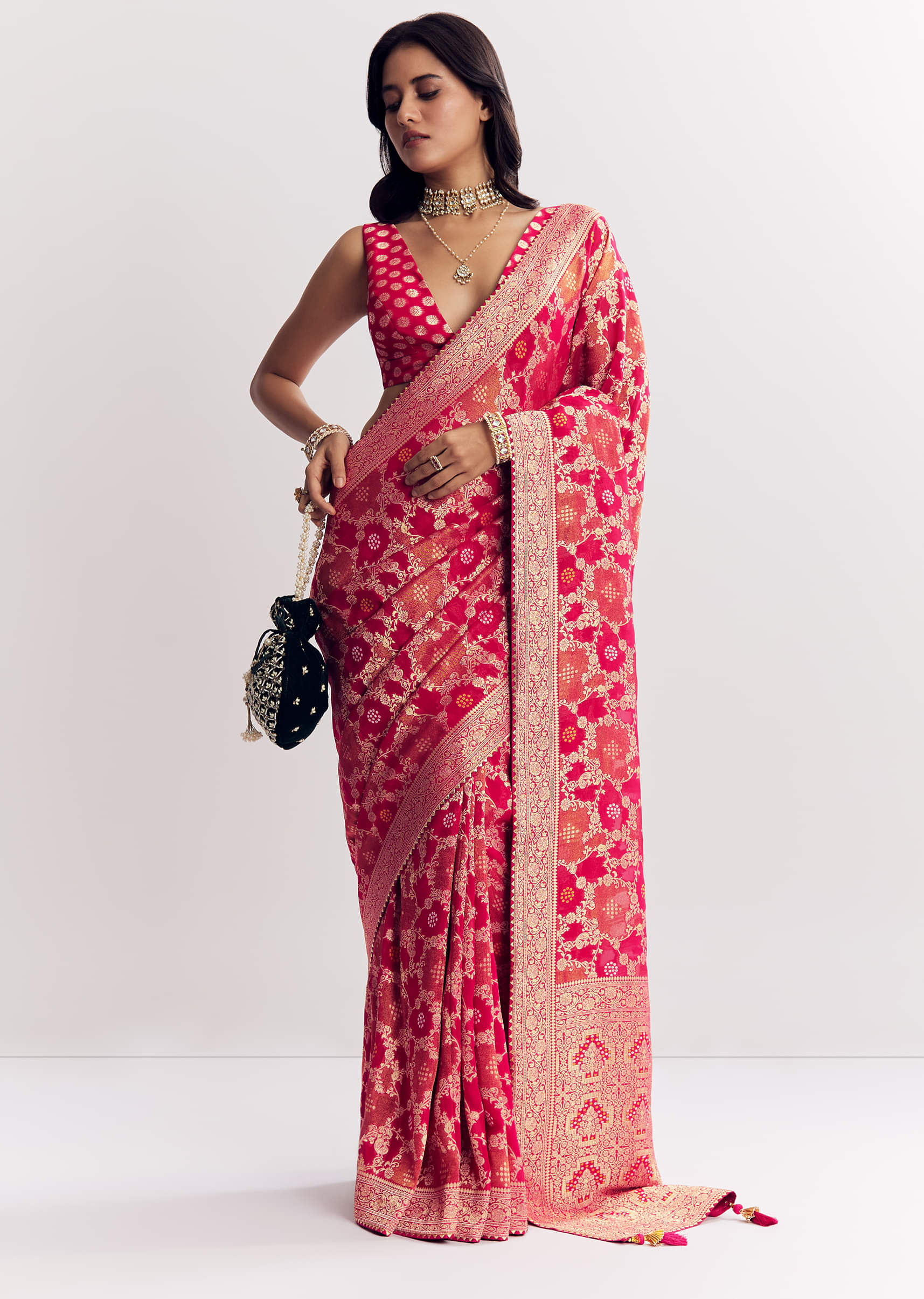 rani-pink-georgette-saree-with-zari-jaal-work-sg312400-5_838c2443-1b74-4c90-a7e9-32f2a994c959.jpg