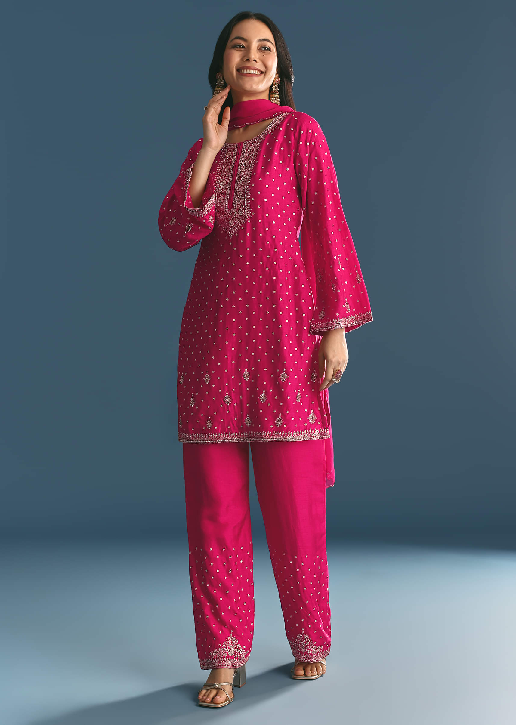 rani-pink-silk-embroidered-kurta-set-with-dupatta-sg318249-1_9f49a0ca-44b6-41b9-87b9-23996bb388a4.jpg