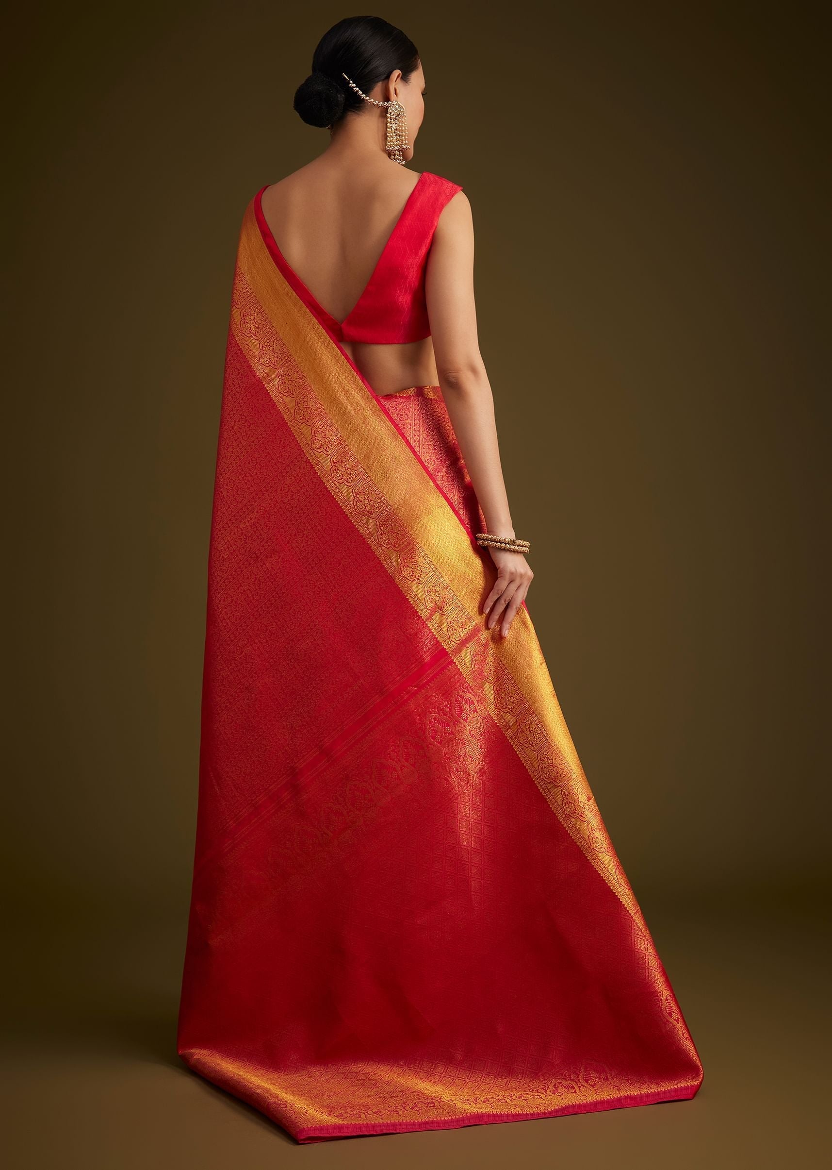 rani_pink_kanjivaram_silk_saree_with_golden_zari_detailing-sg291493_4_4c6687c9-caff-45c9-bc9b-e66ccb11d17a.jpg