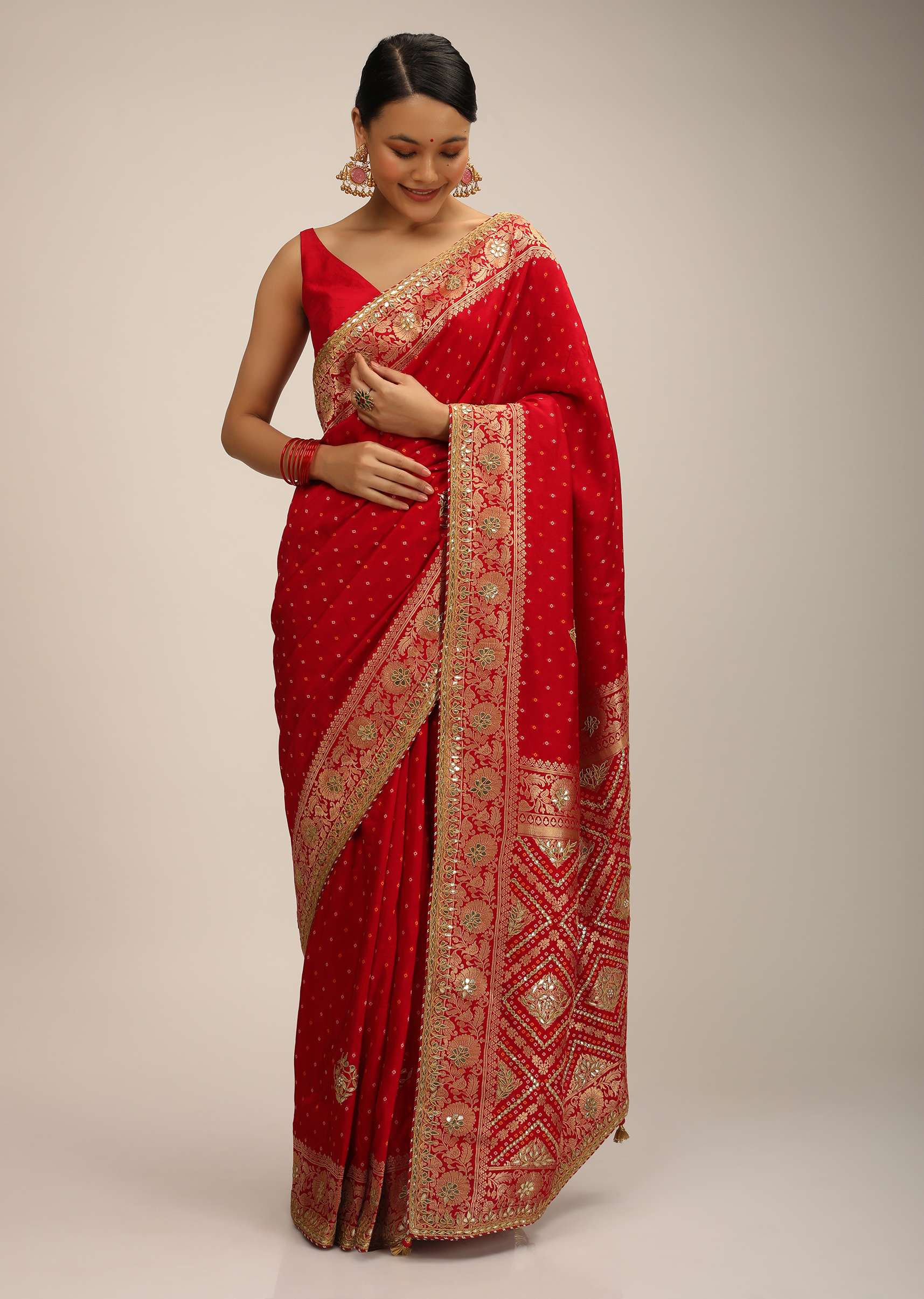 rani_pink_saree_in_silk_with_brocade_geometric_and_floral_de-j004gp6483y-sg81807_3_0360a2b9-efb7-4721-993b-6043daca660f.jpg