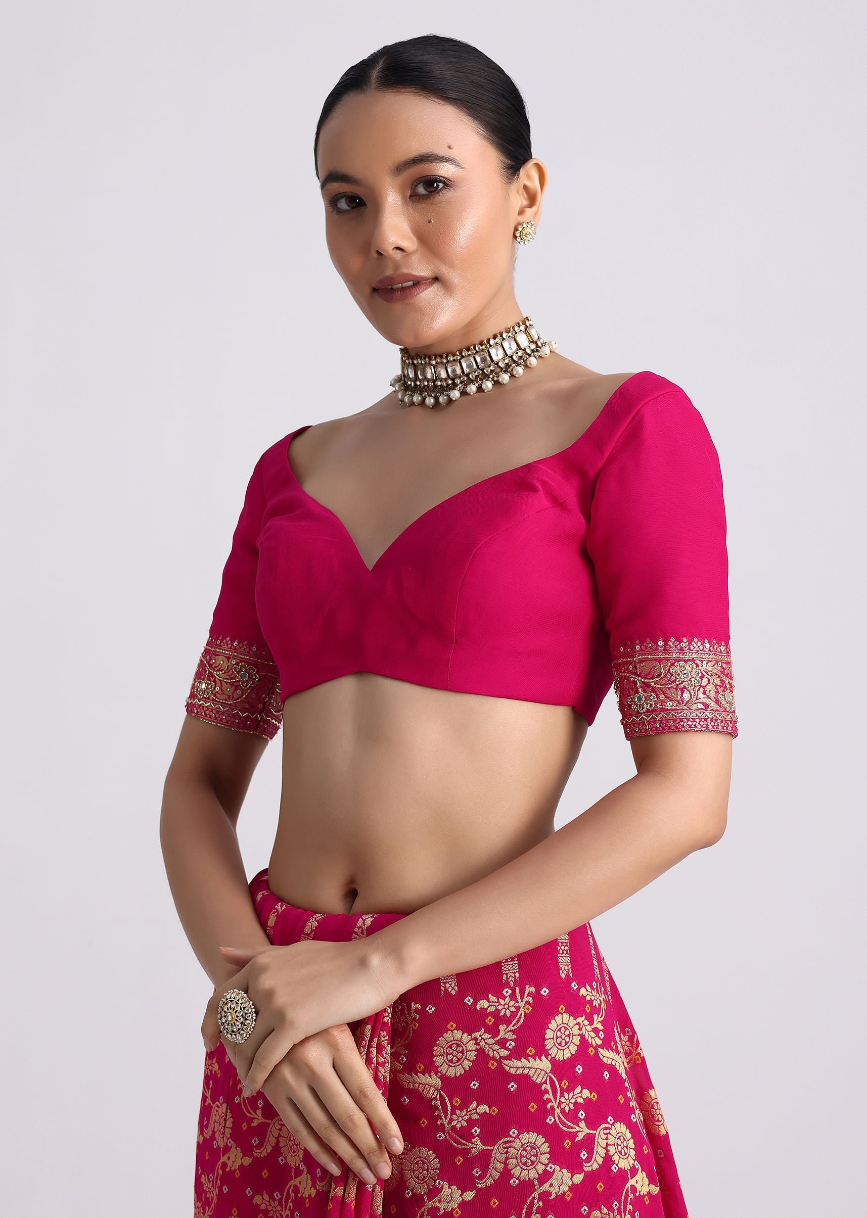 rani_pink_saree_with_bandhani_jaal_and_cutdana-sg264507_7_8fbbbc55-e0b2-4db2-85a0-94668829c2ae.jpg