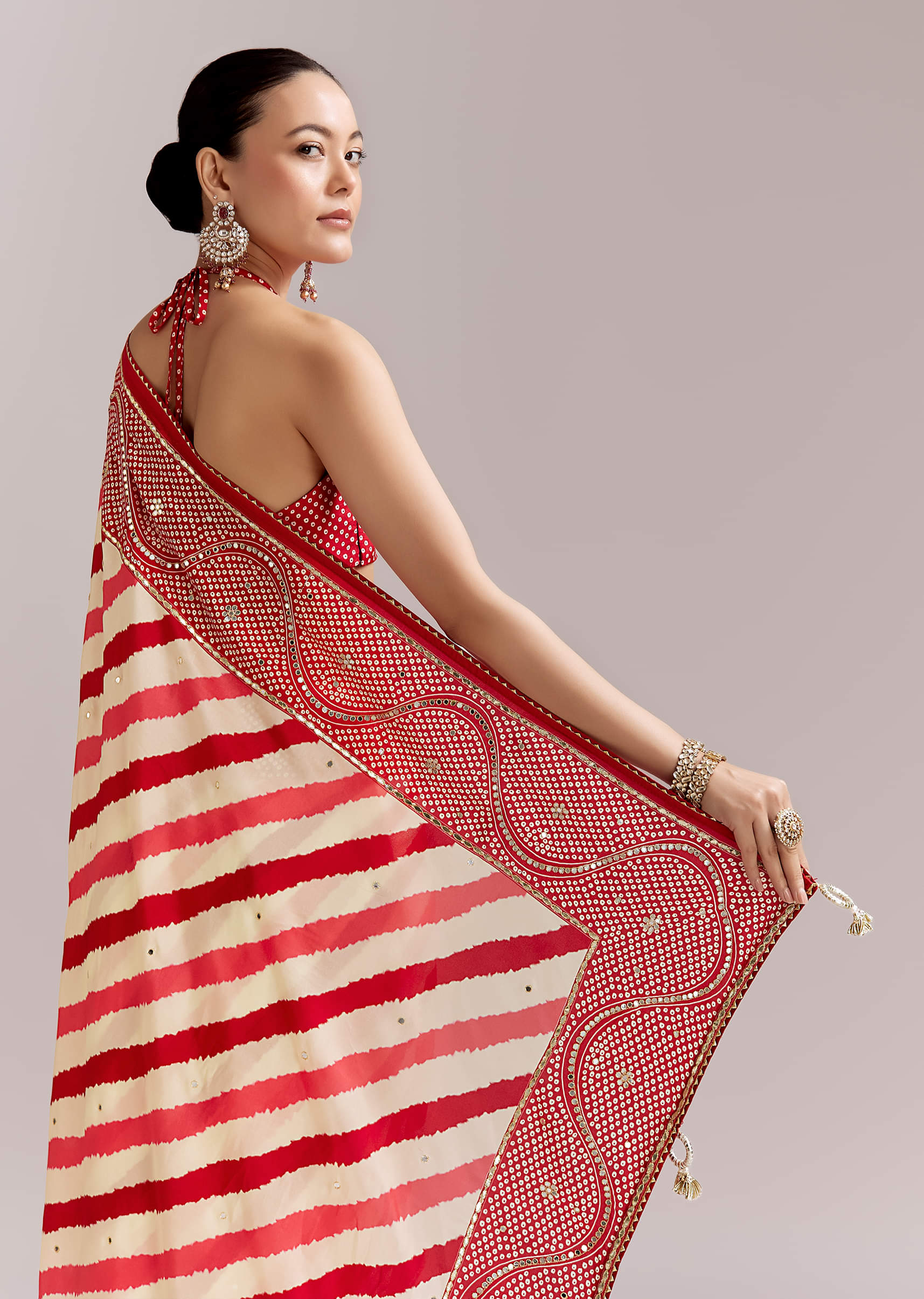red-and-off-white-silk-saree-with-lehariya-and-bandhani-print-sg351935-6.jpg