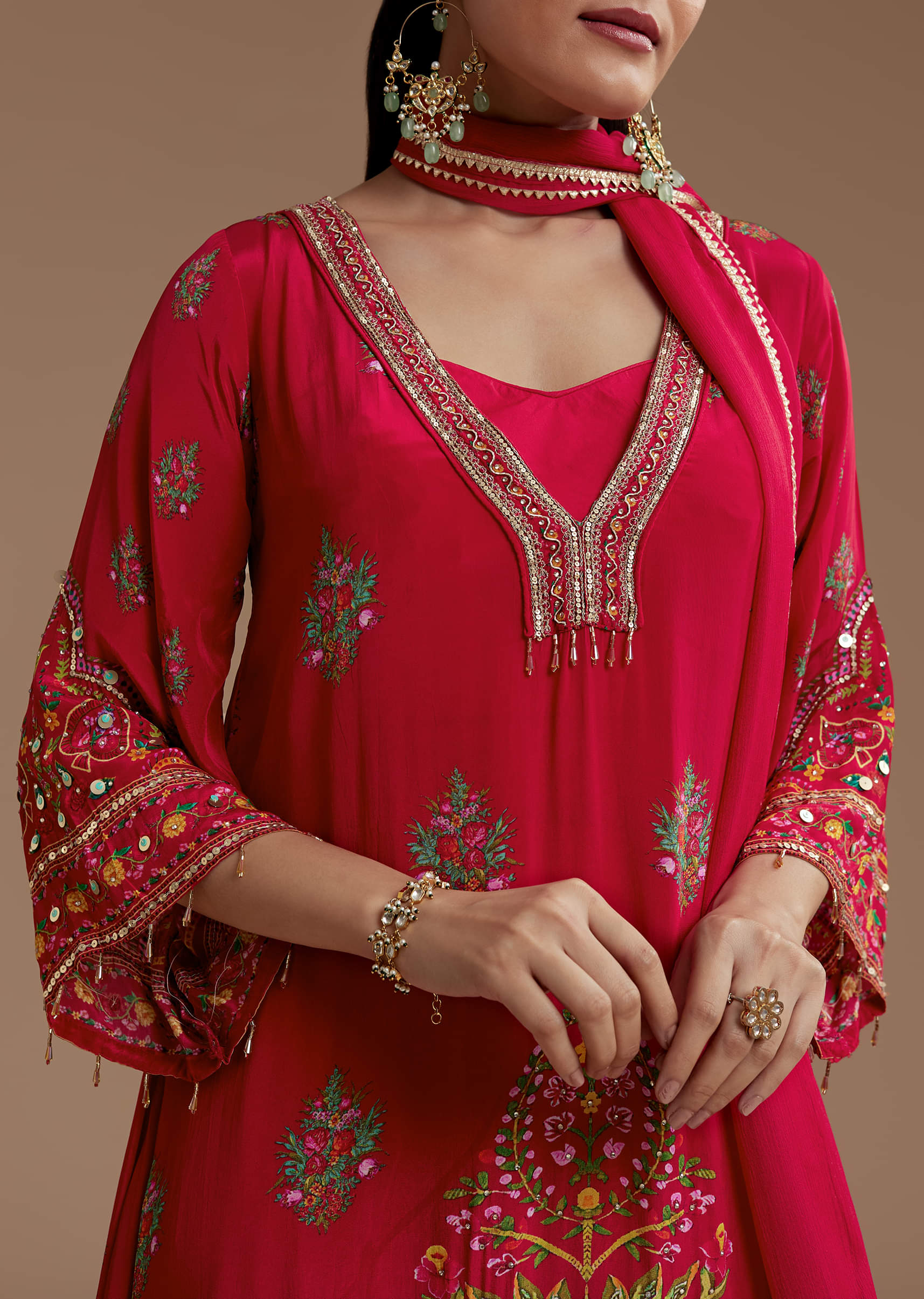 red-asymmetric-floral-print-kurta-set-sg344775-2_aaa74f3b-bf13-482d-b260-4231acbf74d2.jpg