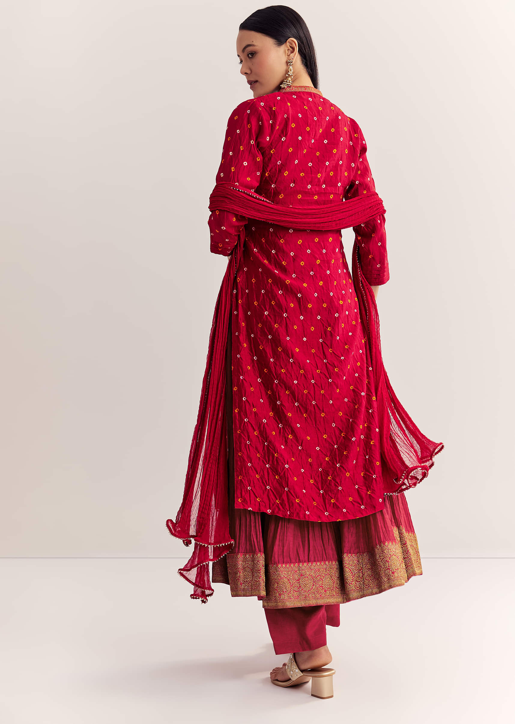 red-bandhani-layered-silk-kurta-set-with-dupatta-sg282721-5_b933f52a-3841-4165-aef9-395add789e10.jpg