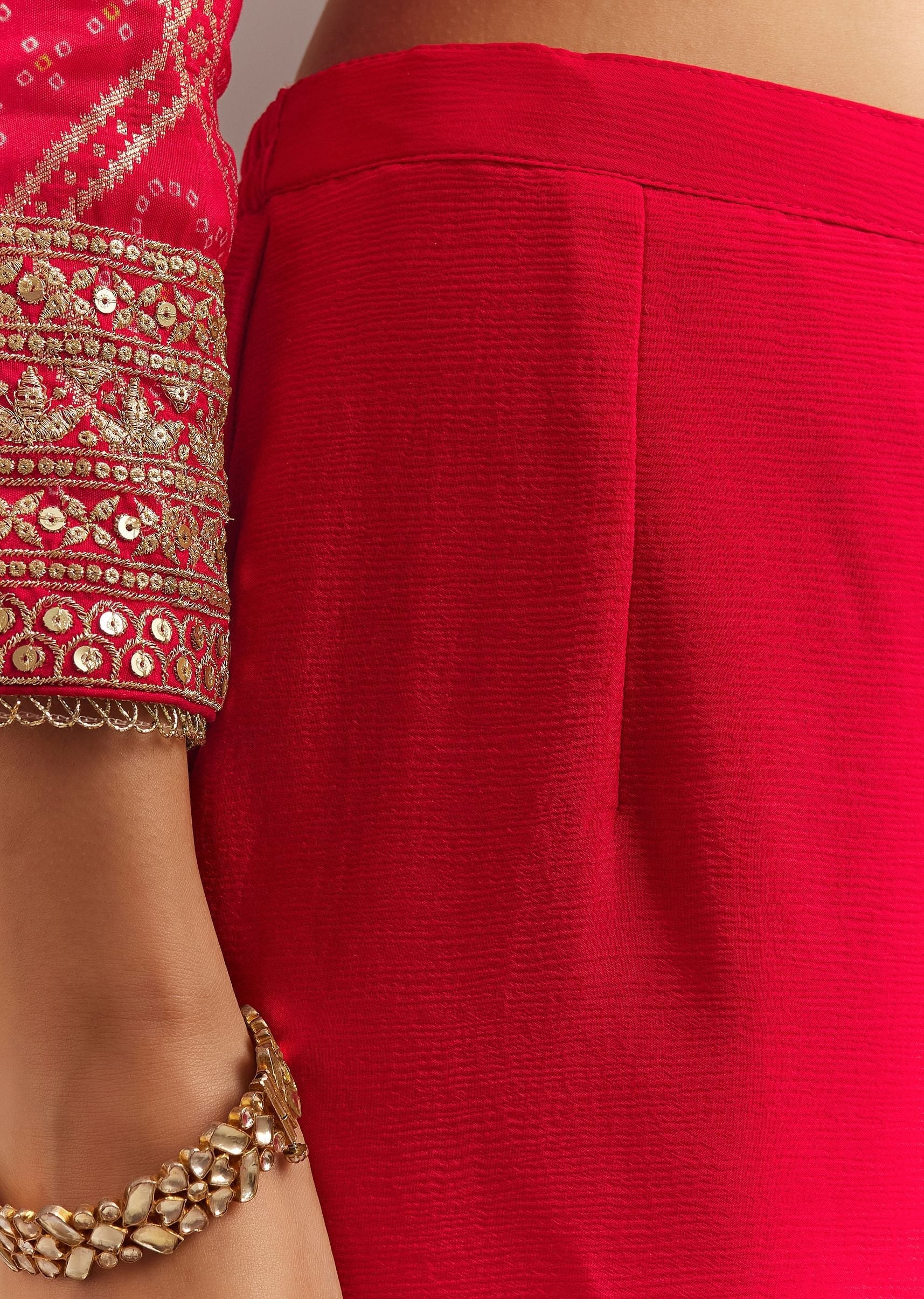 red-bandhani-zari-kurta-and-jacquard-sharara-with-chiffon-dupatta-sg305209-6_859ddc15-d50f-4206-b490-df8b2741734c.jpg
