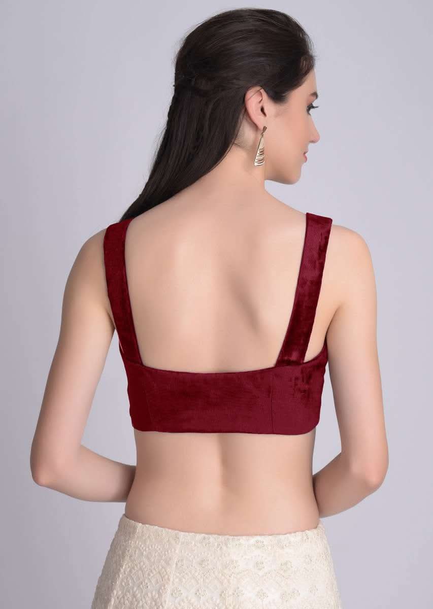red-blouse-in-velvet-with-sweetheart-neckline-online-kalki-fashion-m001509698y-sg33242_1_04009c59-d76b-4e7e-9dcb-823f0e0dd2d6.jpg