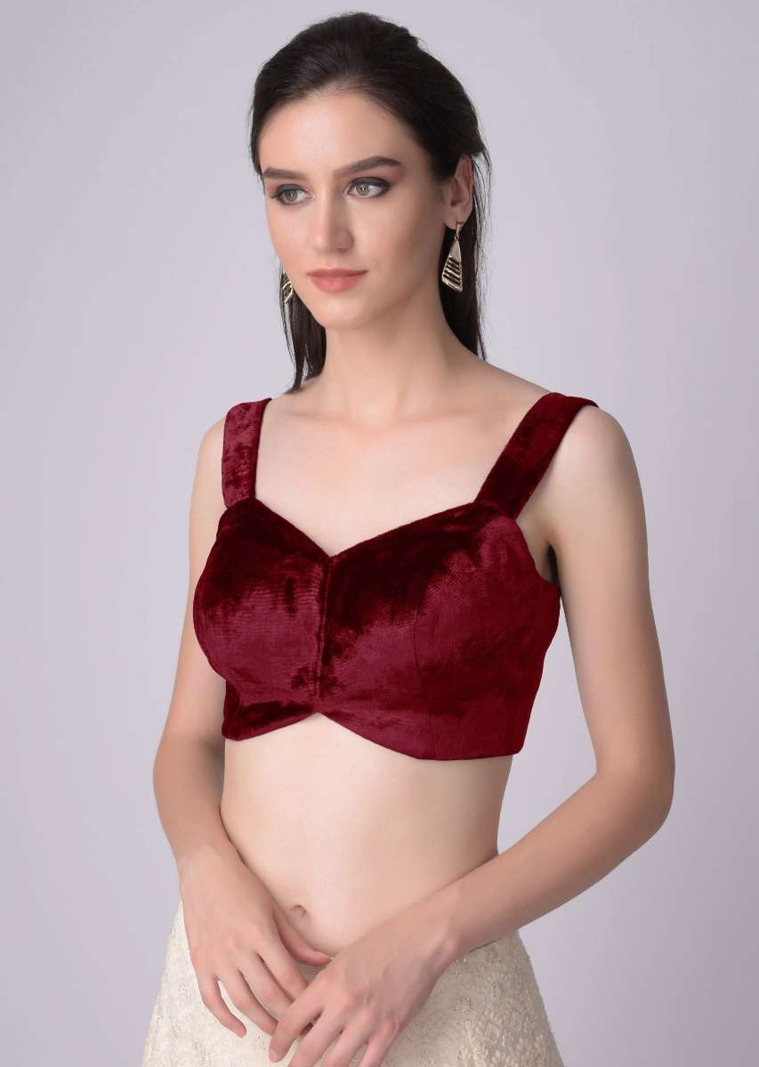 red-blouse-in-velvet-with-sweetheart-neckline-online-kalki-fashion-m001509698y-sg33242_5_535b6b07-7052-4bf4-a96d-622f3fba3124.jpg