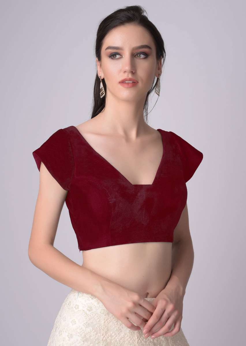 red-blouse-in-velvet-with-trapeze-neckline-online-kalki-fashion-m001509697y-sg33338_3_bcf4a7c7-67d8-401a-80fe-6d3cbe6b70b8.jpg