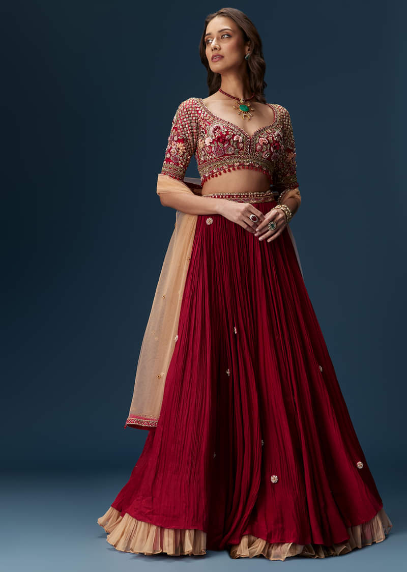 red-bridesmaid-lehenga-with-half-sleeve-embroidered-blouse-and-dupatta-sg335814-4_fdd97130-6e2f-4e4f-9207-dc9c16f71fc9.jpg