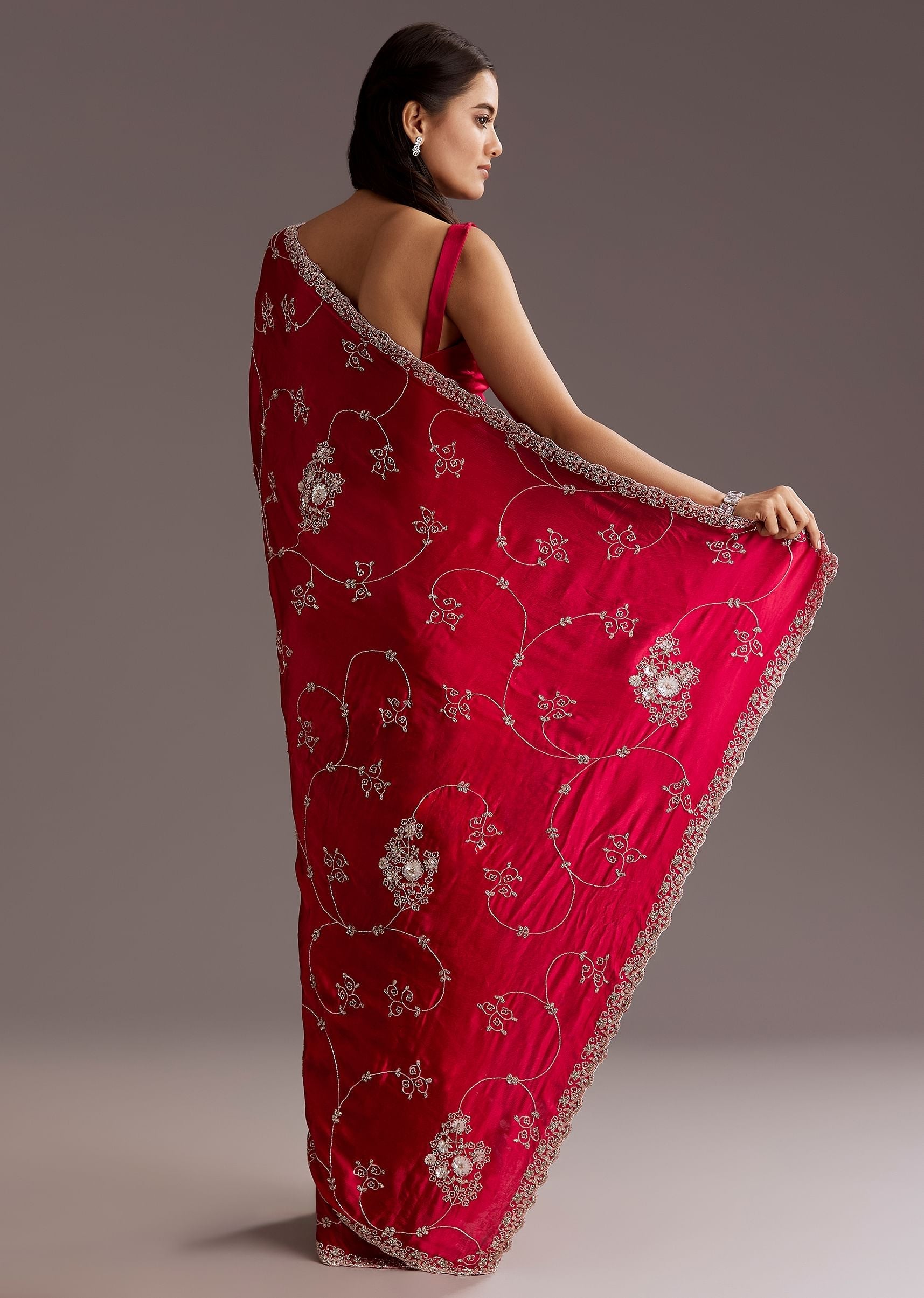 red-chinon-saree-with-floral-cutdana-sequins-jaal-and-scallop-border-sg286956-4_d55c2ab0-21a7-4868-93ec-36f91d597b8e.jpg