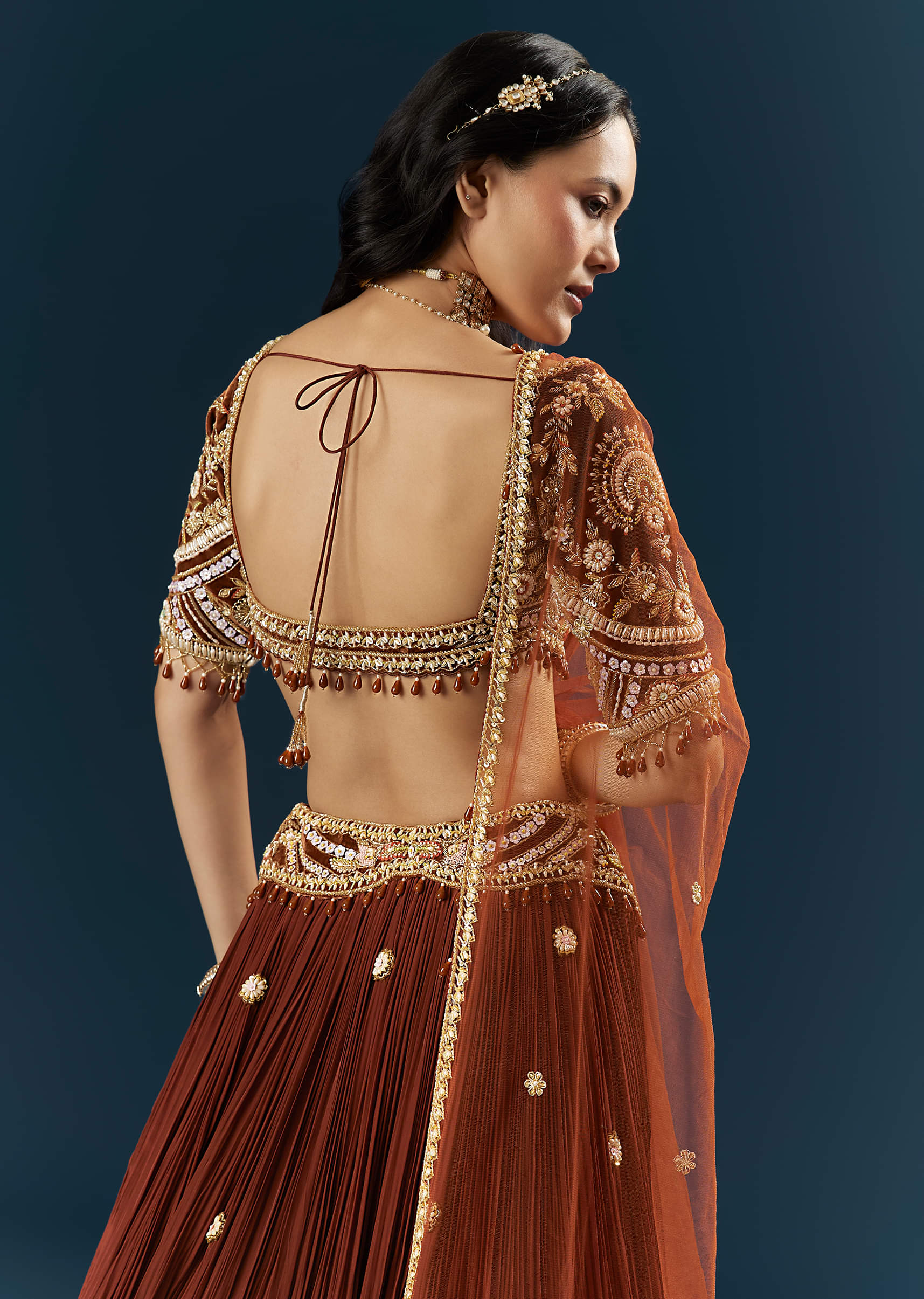 red-crepe-bridesmaid-lehenga-with-sequins-and-stone-embroidery-sg336964-6.jpg