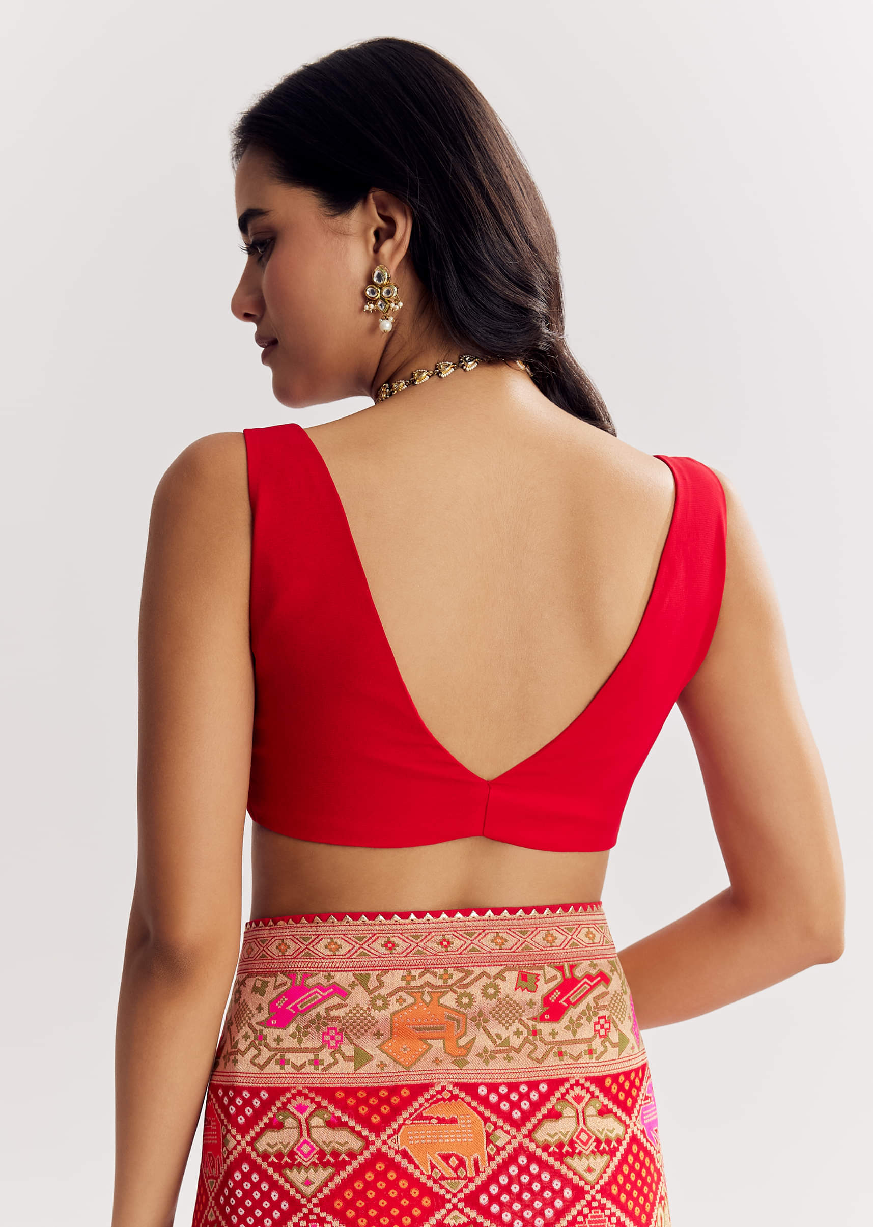 red-dola-silk-bandhani-saree-with-multicolor-animal-motifs-and-gota-border-sg314705-8_52dacb05-0b0e-4a41-97b5-ab971f0fd1a4.jpg