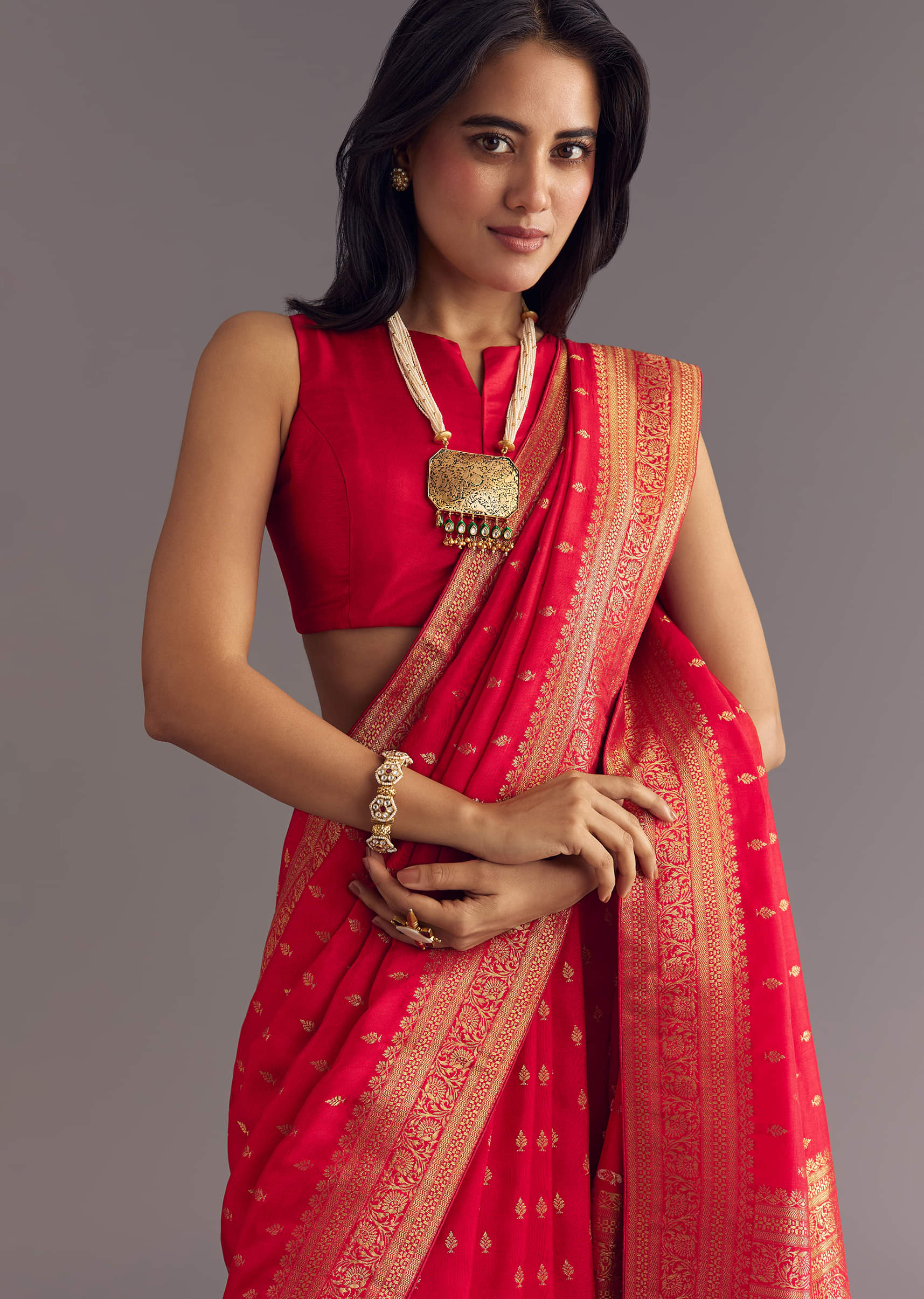 red-dola-silk-butti-work-saree-with-zari-border-sg286336-2_a118faa4-68bd-4cb2-b655-51b256c19a76.jpg