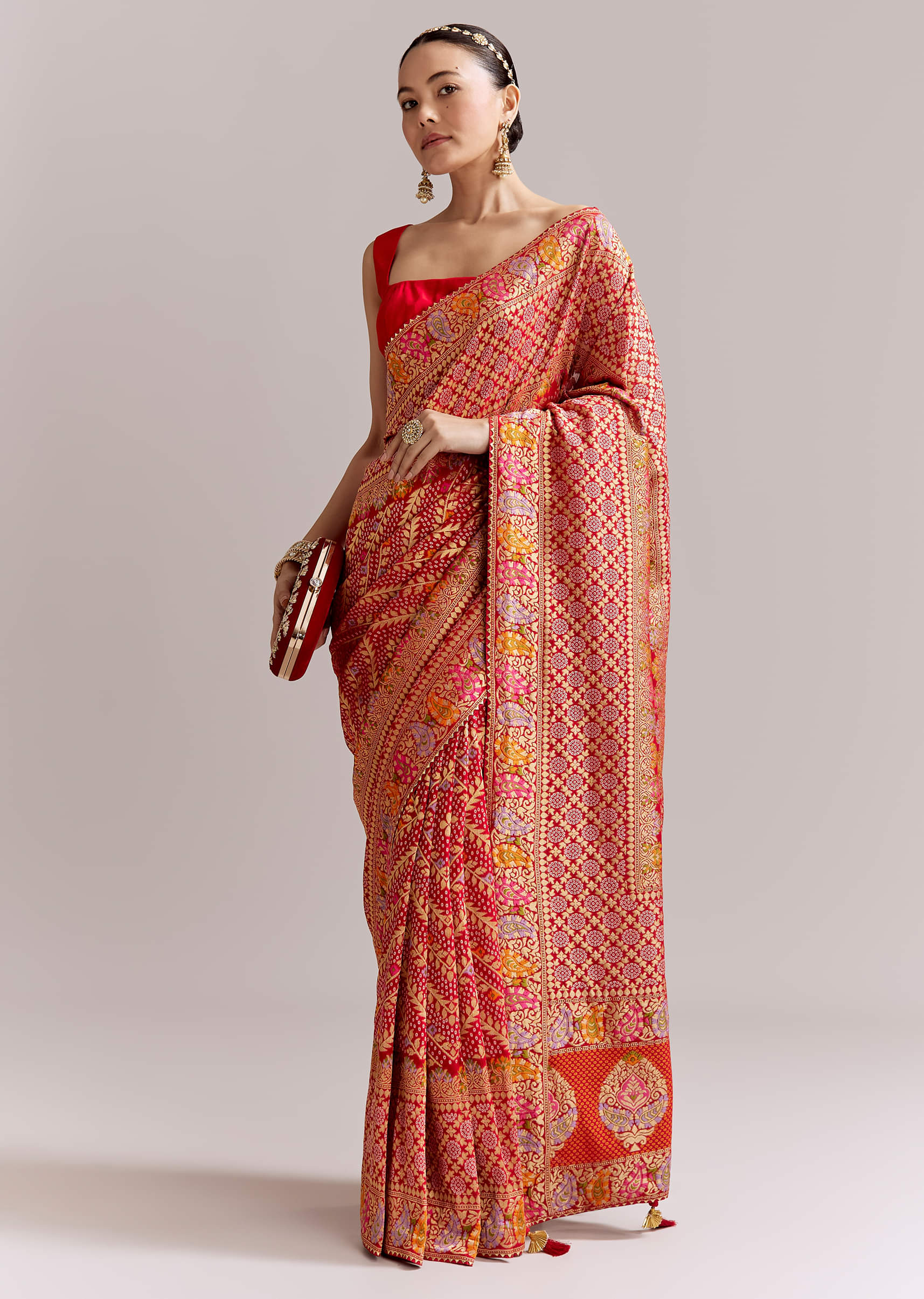 red-dola-silk-handloom-banarasi-brocade-saree-with-floral-jaal-sg351909-3.jpg