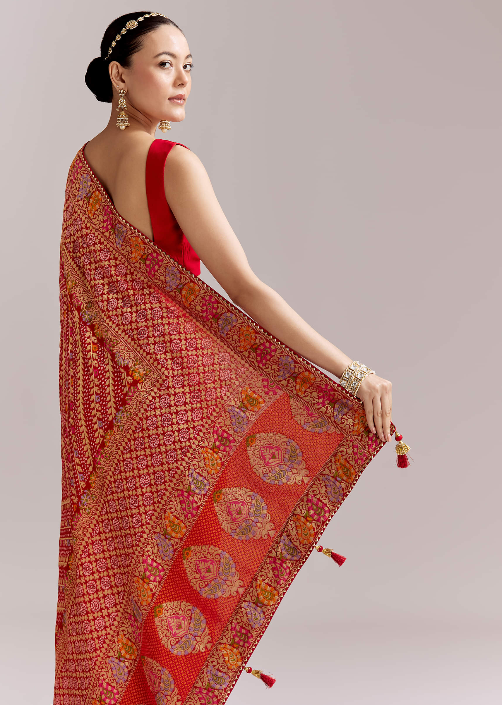 red-dola-silk-handloom-banarasi-brocade-saree-with-floral-jaal-sg351909-6.jpg