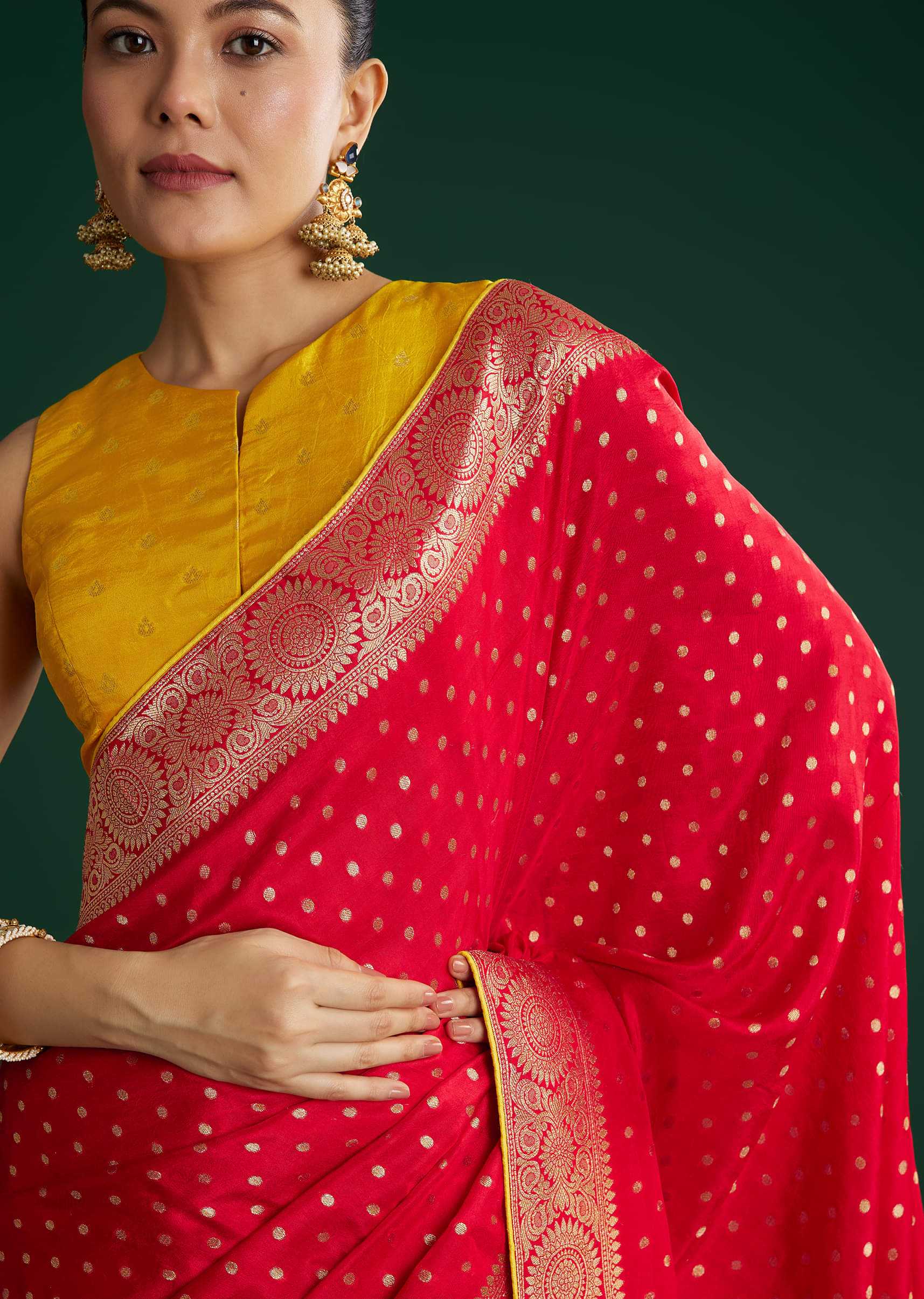 red-dola-silk-saree-with-butti-and-floral-woven-border-sg311865-2_301d6e14-ec3b-490c-a64d-078cc688d756.jpg