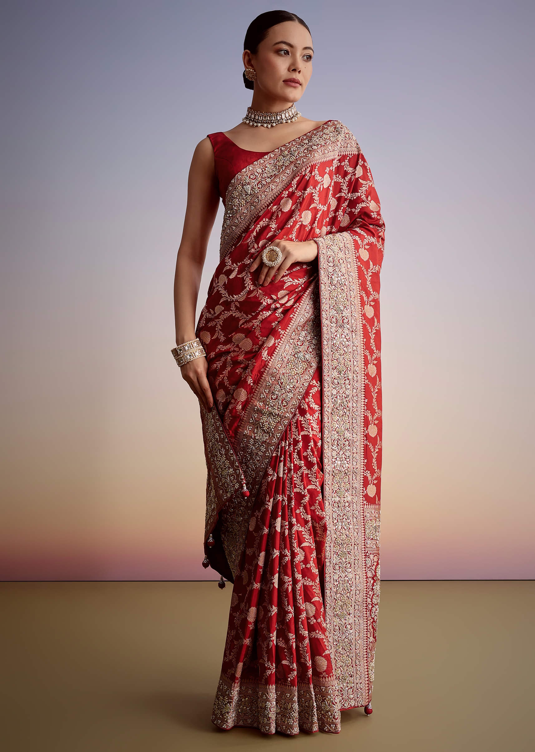 red-dola-silk-saree-with-floral-jaal-work-sg257665-1_336681c9-0df4-4137-a9d5-94b2ac8f3dd3.jpg