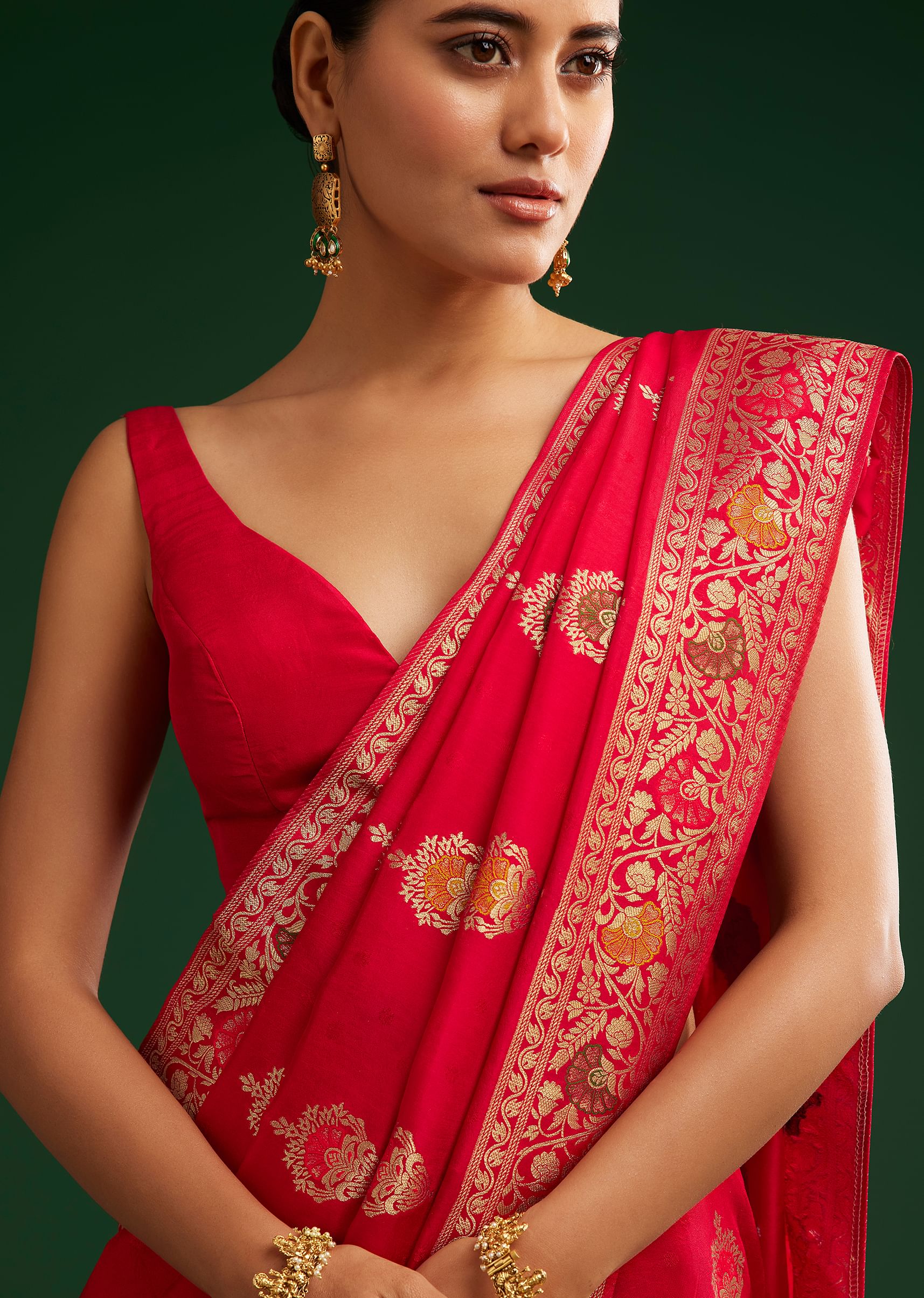 red-dola-silk-saree-with-zari-detailing-sg292687-2_a4db6924-6856-42f7-b470-b05ee95d2172.jpg