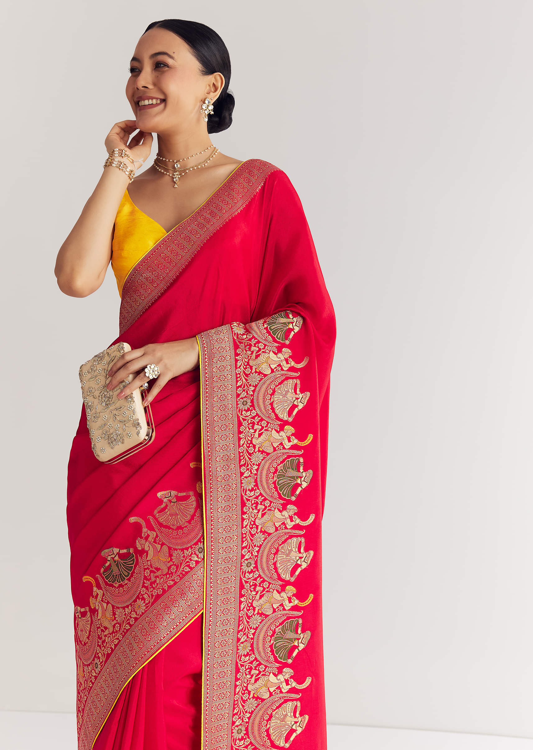 red-dola-silk-saree-with-zari-woven-motifs-sg311834-2_3238b564-dca3-4f40-8faf-51429eb3ccb6.jpg
