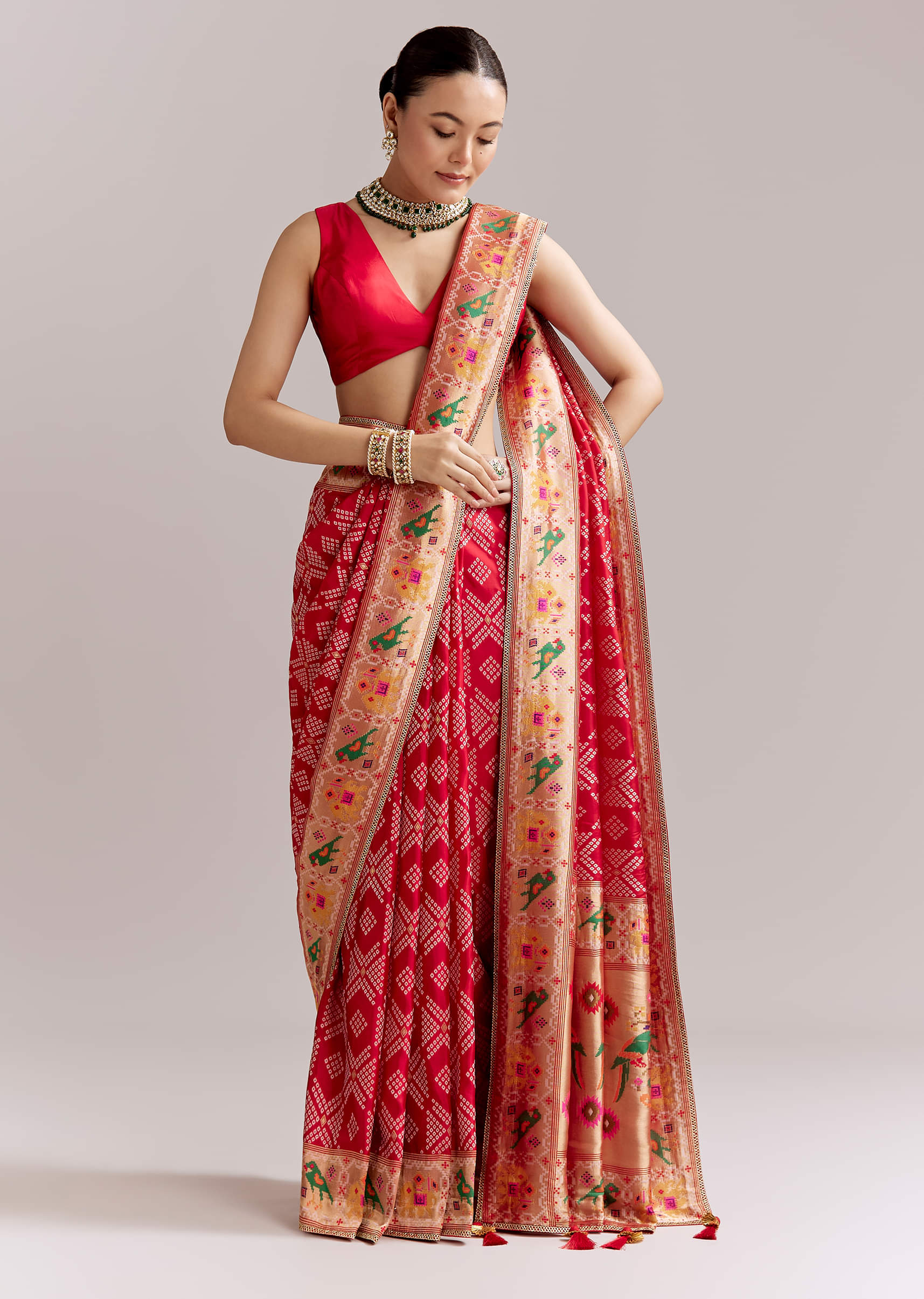 red-dola-silk-woven-saree-with-bandhani-motifs-and-zari-border-sg351903-3.jpg